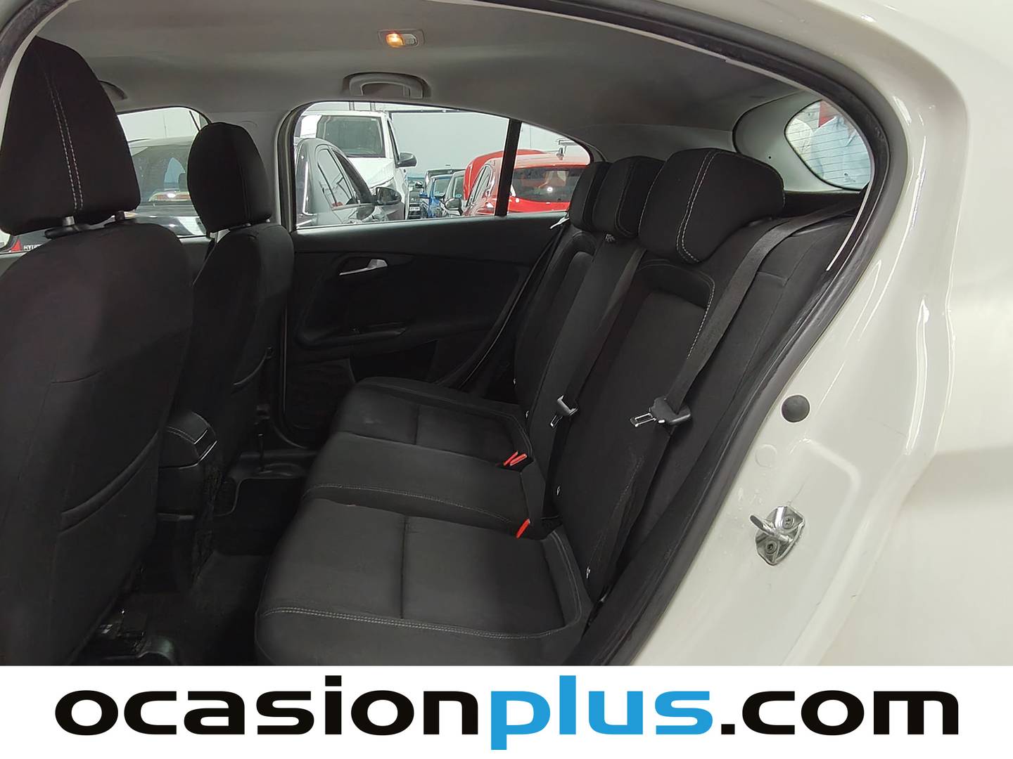Foto asientos traseros Fiat Tipo Fiat Tipo 1.4 Easy (95 CV)