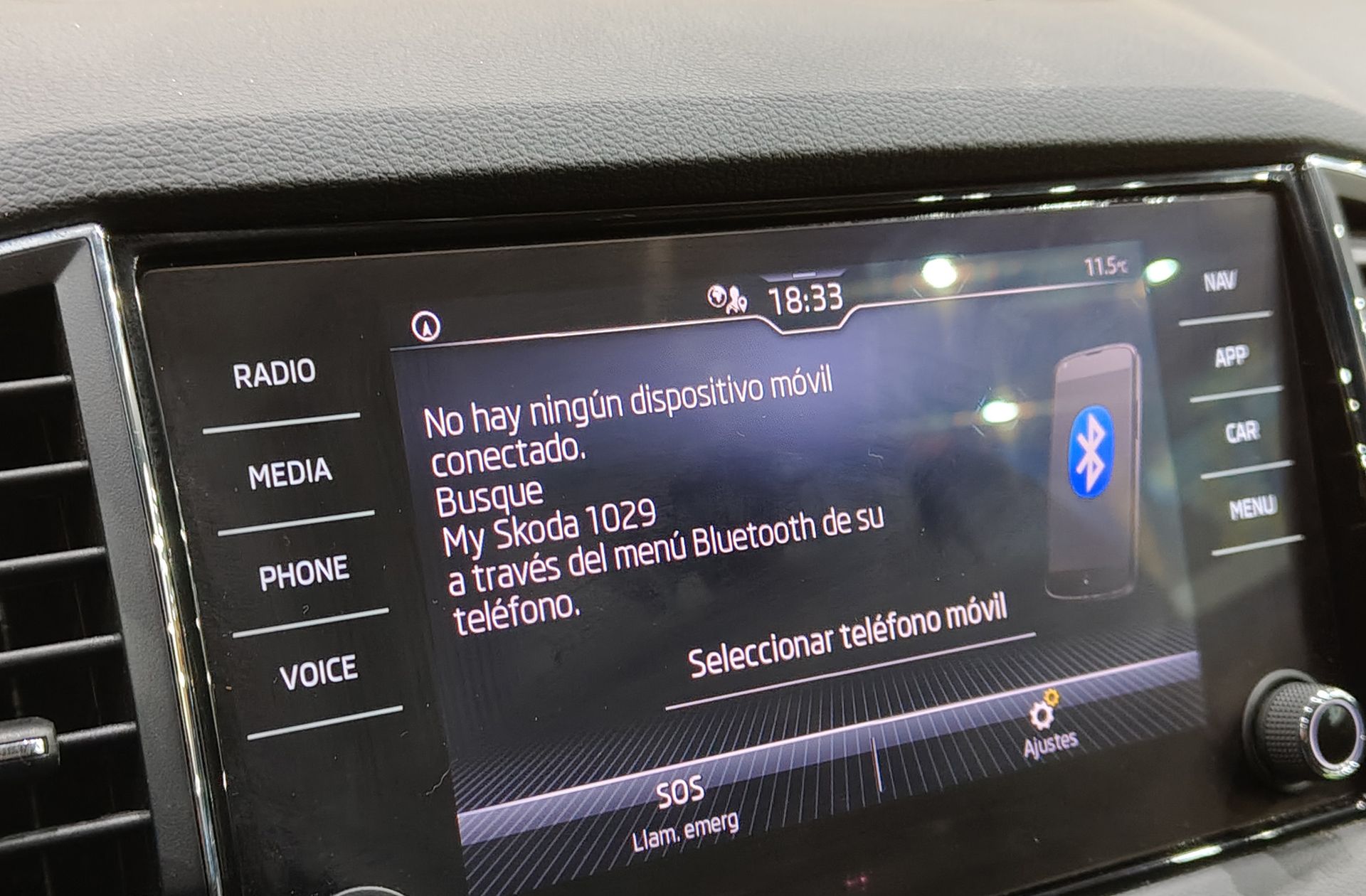Škoda Karoq 2.0 TDI Selection - foto 34