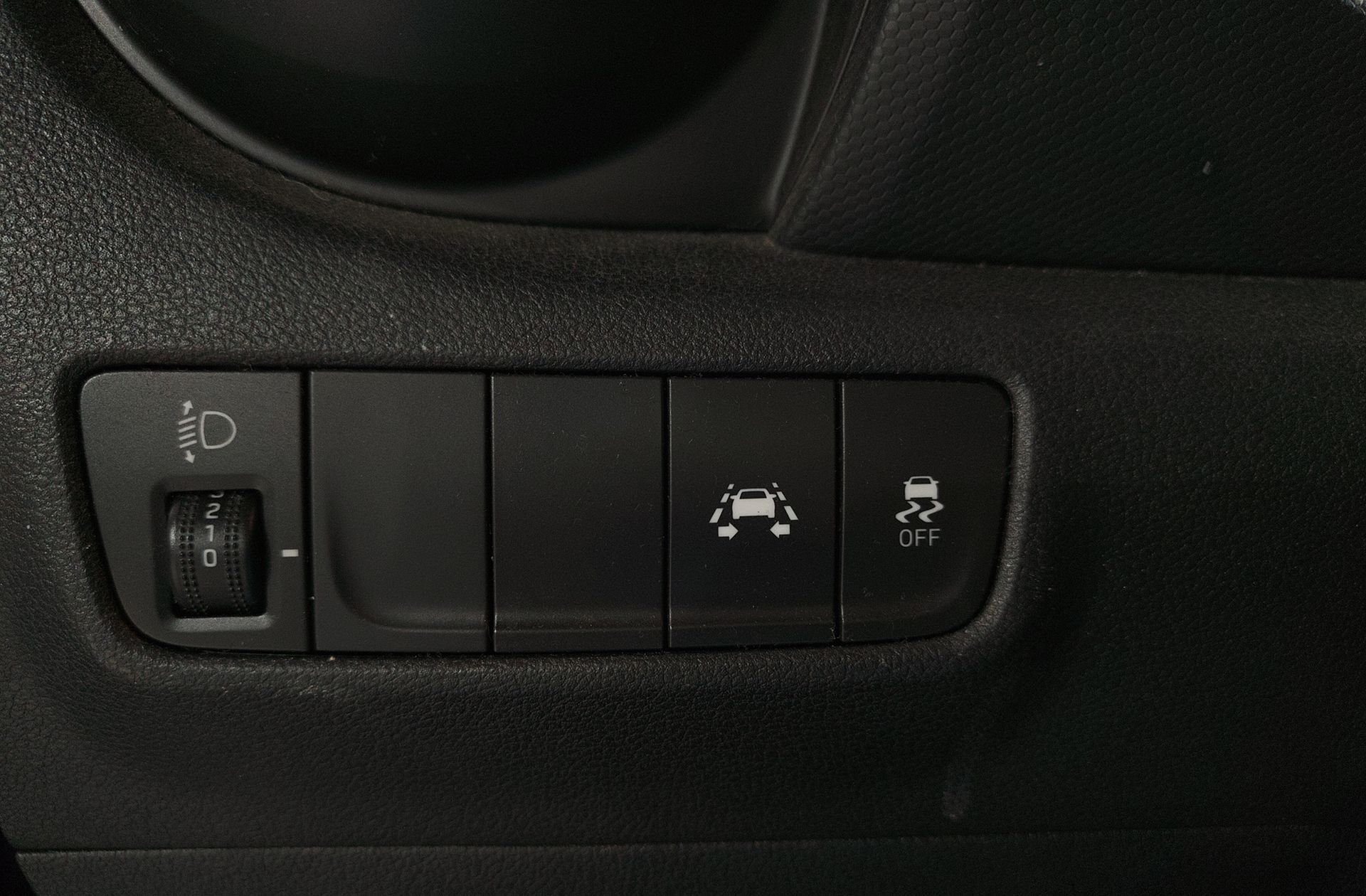 Hyundai Kona 1.0 T-GDi Essence 4x2 - foto 28