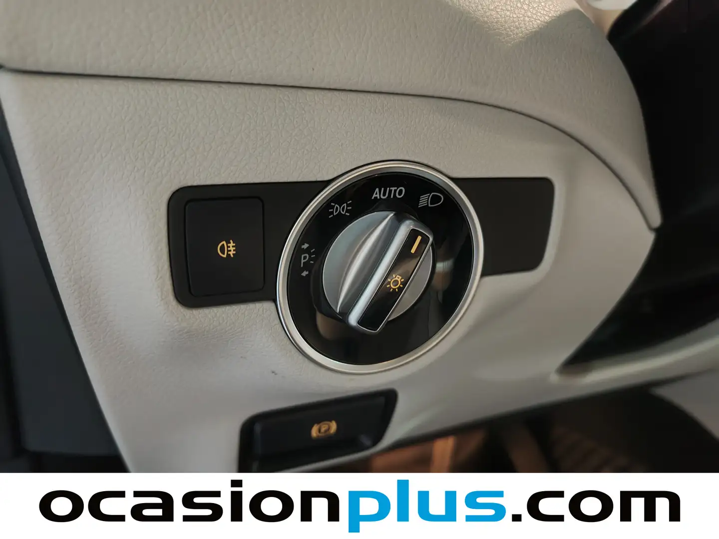 Foto Mercedes GLA Mercedes-Benz GLA 200 d (136 CV)