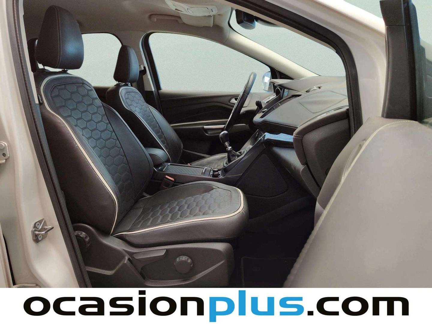 Fotos maletero Ford Kuga Ford Kuga 1.5 EcoBoost S&S Vignale 4x2 (150 CV)