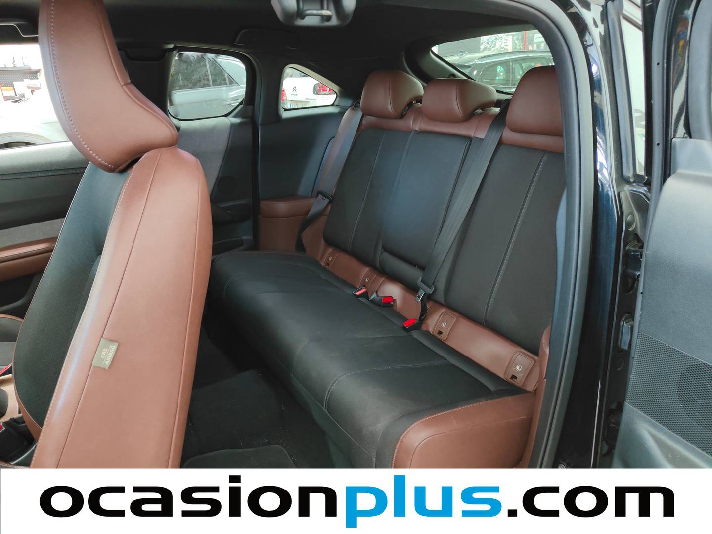 Foto asientos traseros Mazda MX-30 Mazda MX-30 e-SKYACTIVE Zenith Modern (146 CV)