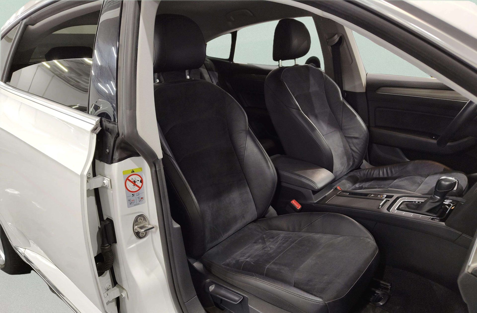 Volkswagen Arteon Elegance 2.0 TDI 4Motion DSG - foto 22