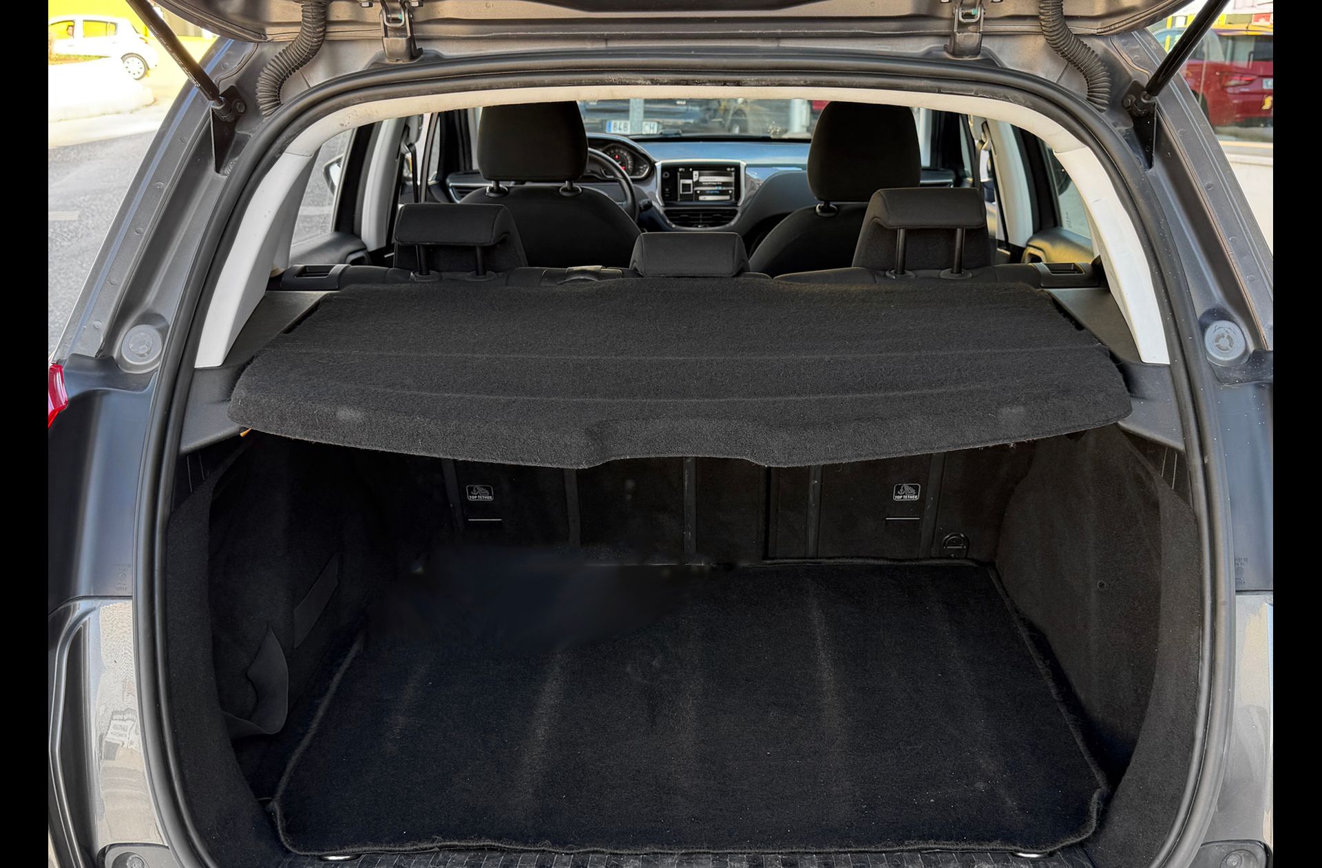 Peugeot 2008 e-HDI 92 Active - foto 13