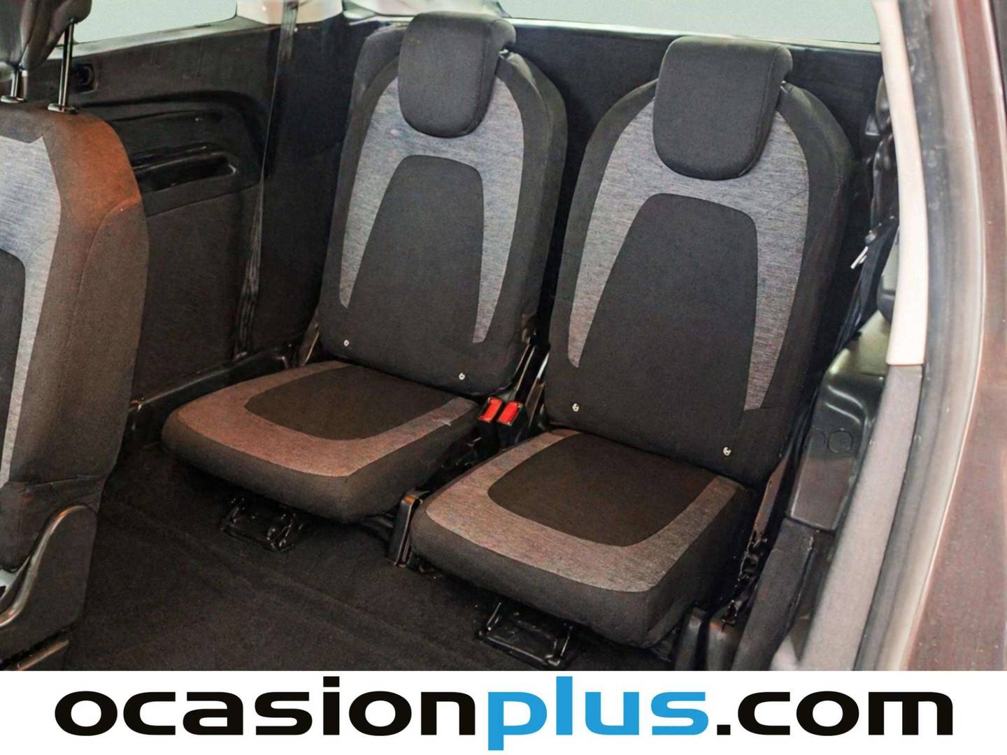Extras y acabados del Citroën Grand C4 Picasso Citroën Grand C4 Picasso PureTech 130 6v S&S Feel 7 Plazas (130 CV)