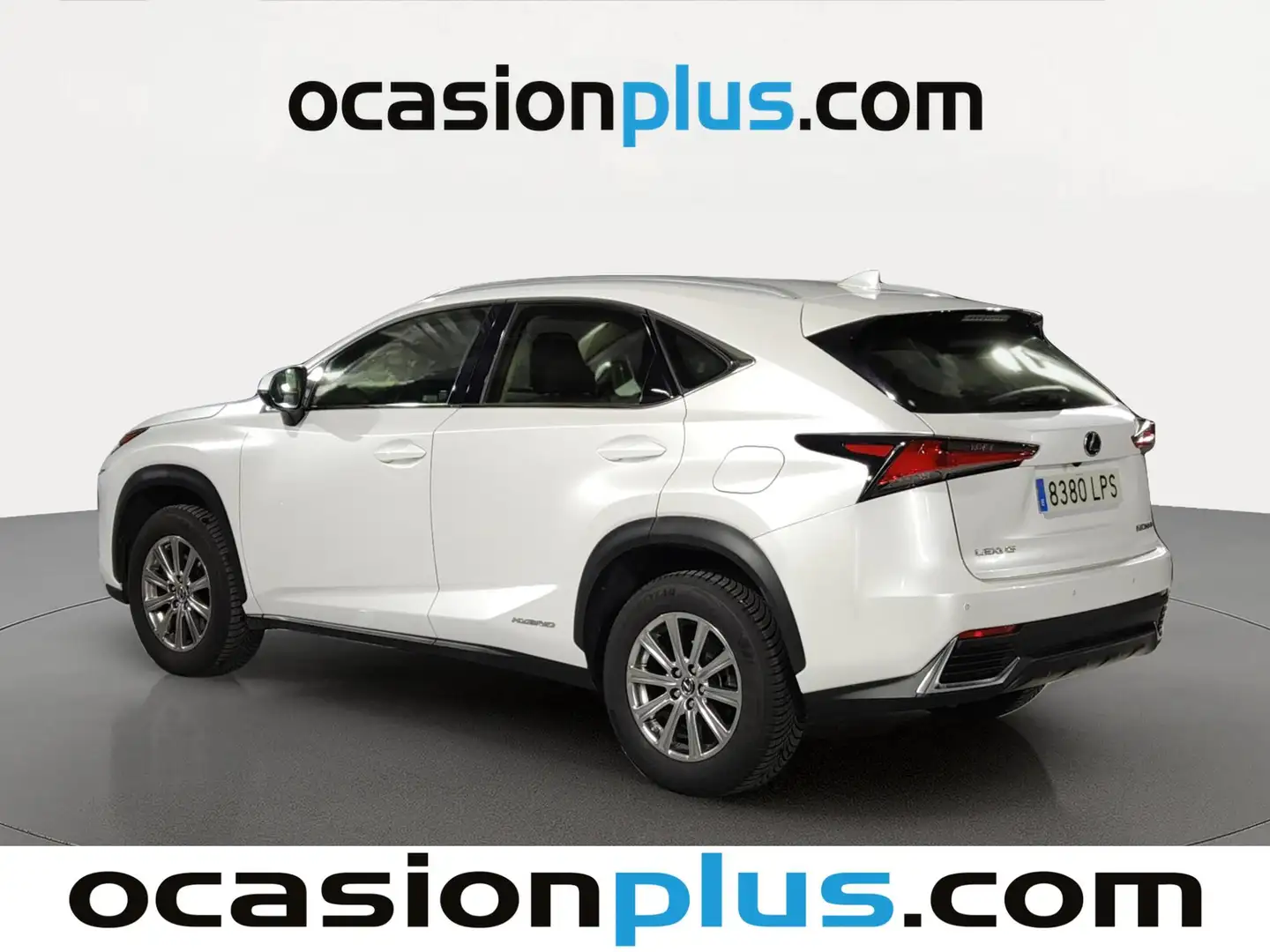 Foto Lexus NX Lexus NX 300h Business 2WD (197 CV)