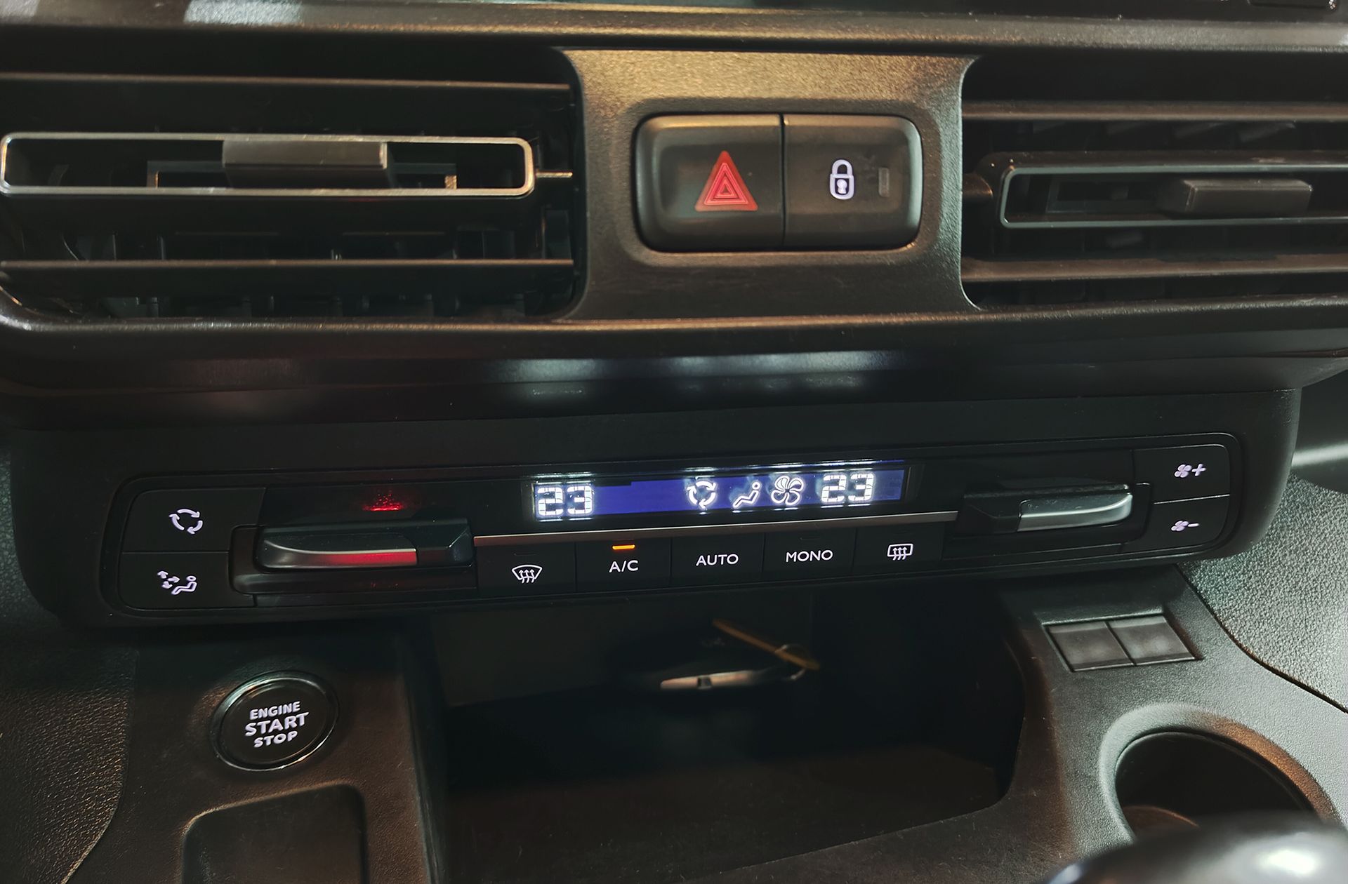 Peugeot Rifter BlueHDi 130 GT Business Standard - foto 29