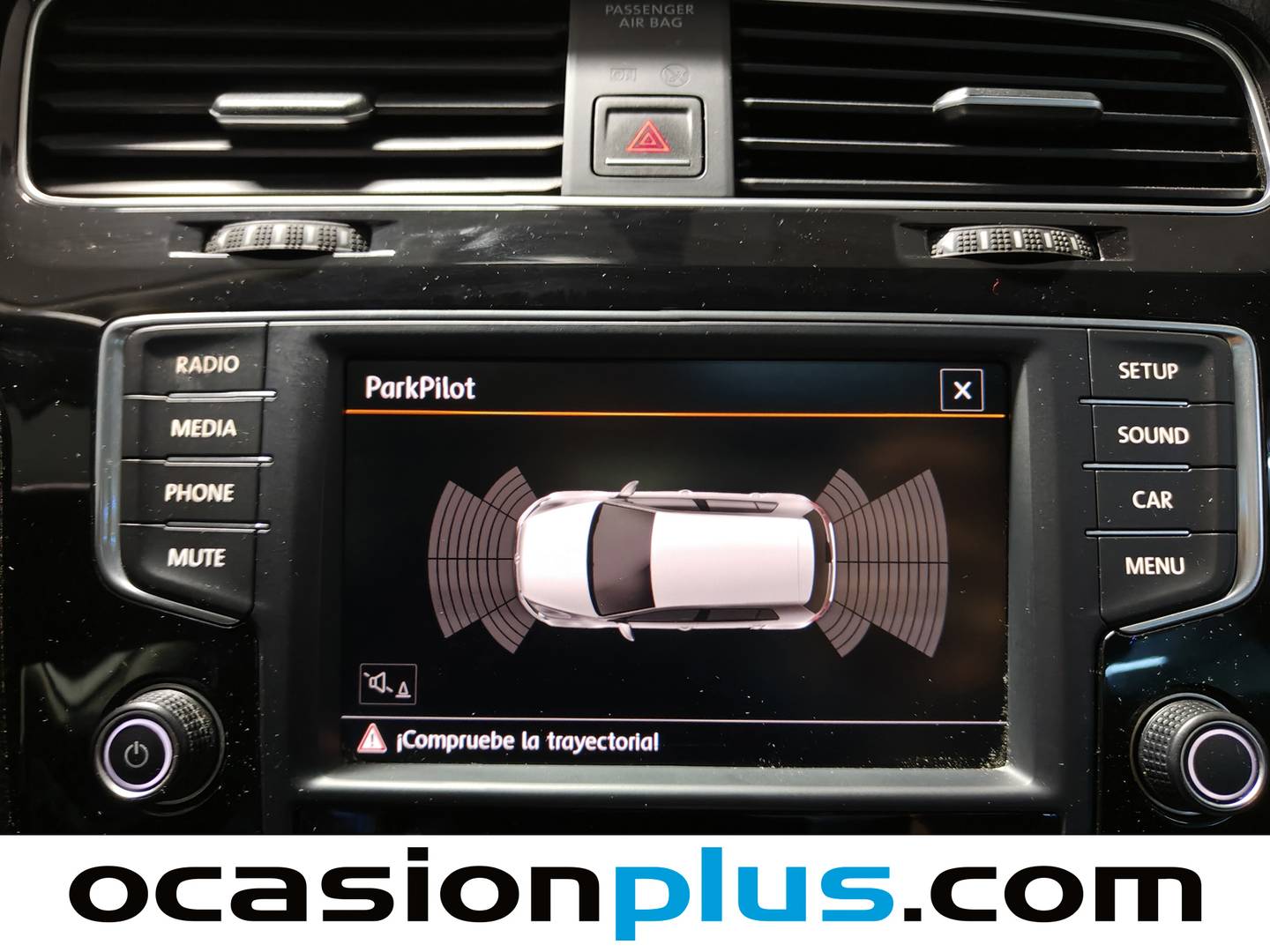 Foto Volkswagen Golf Volkswagen Golf Sport 1.6 TDI BMT (110 CV) DSG Pack R-Line