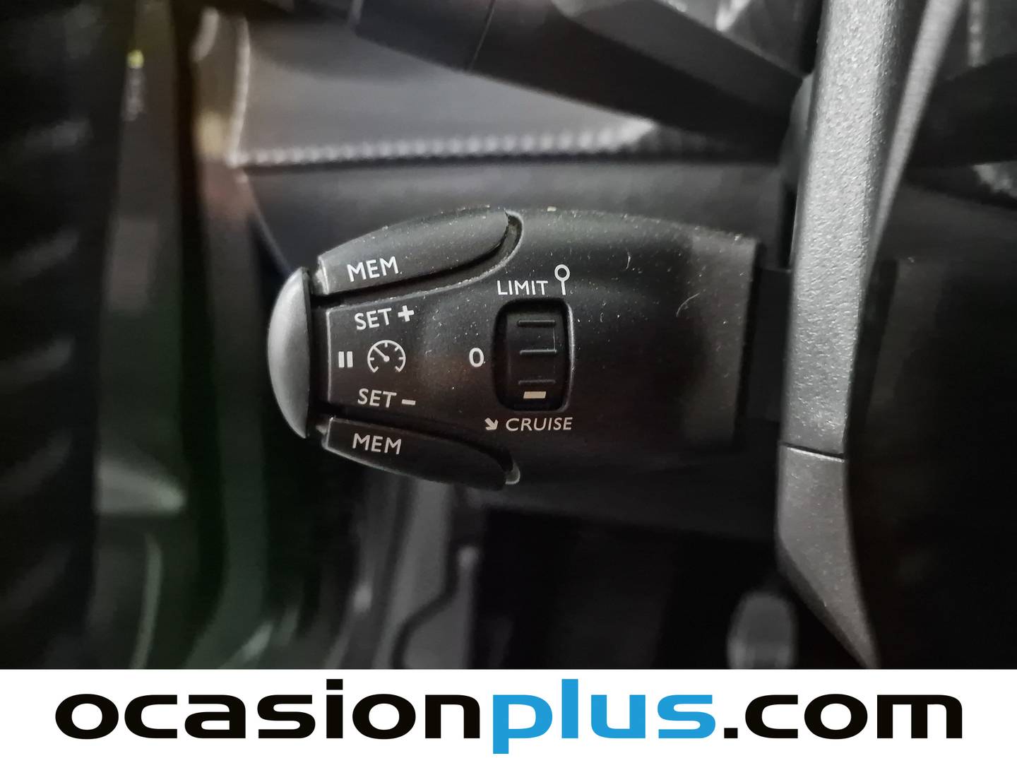 Acabados Peugeot 208 Peugeot 208 BlueHDi 100 Allure (100 CV)