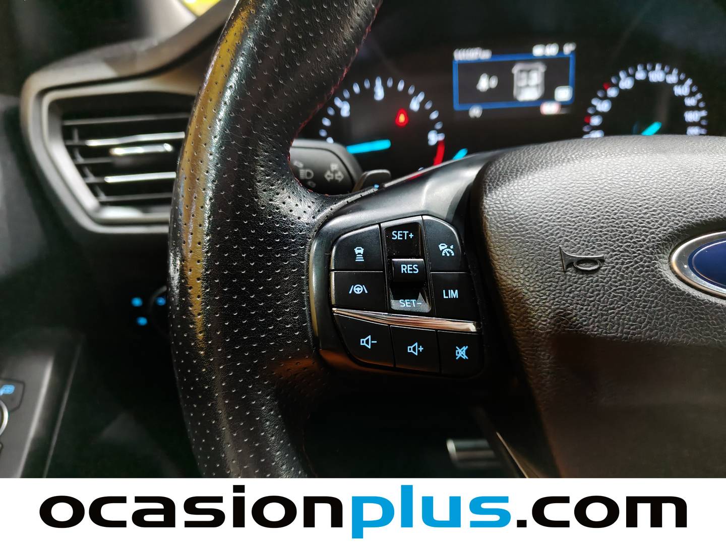 Foto Ford Focus Ford Focus 1.5 Ecoblue ST-Line Auto (120 CV)