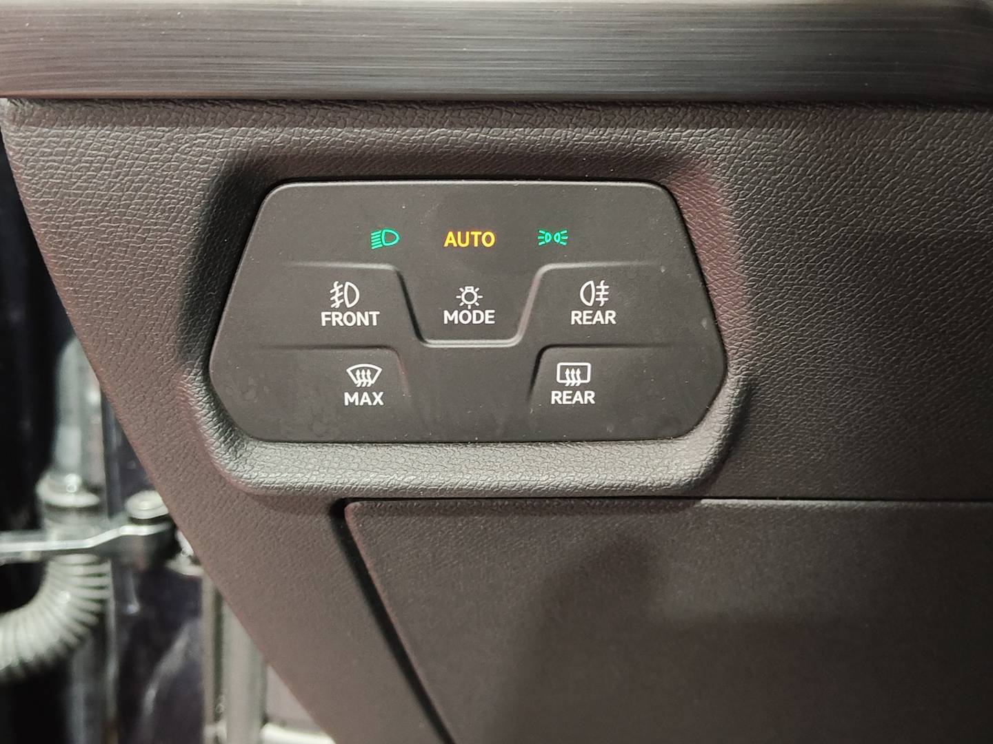 Foto Cupra Formentor CUPRA Formentor 1.5 TSI DSG (150 CV)