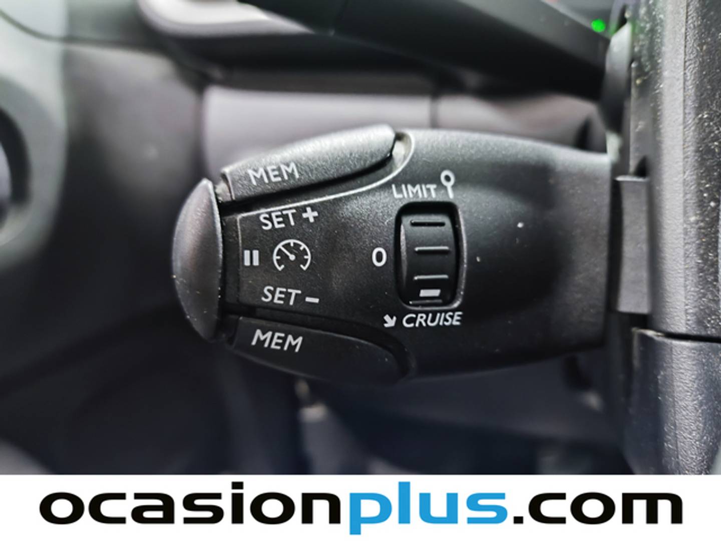 Citroën C3 Citroën C3 PureTech 82 Feel (83 CV) de segunda mano