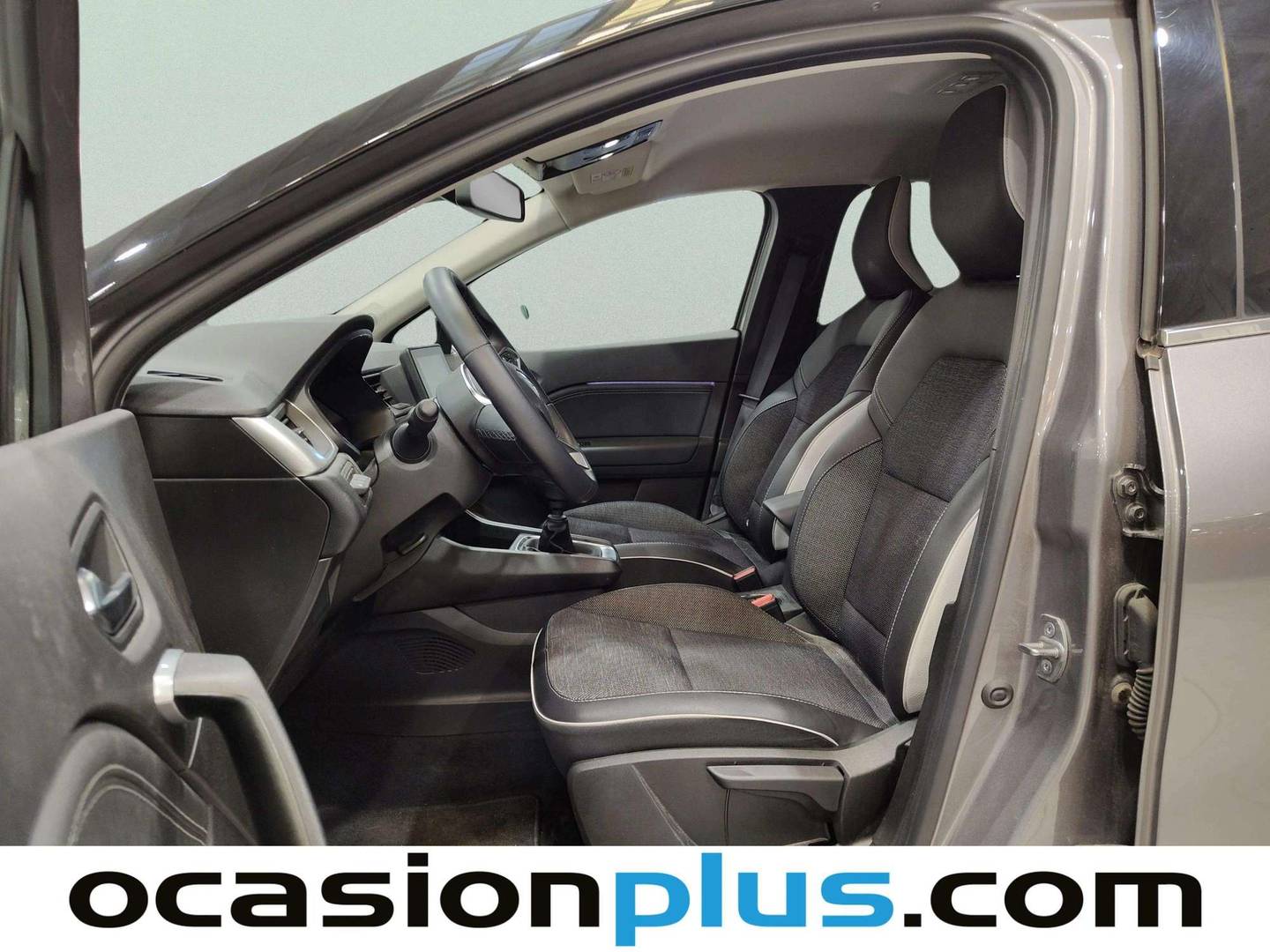 Foto asientos delanteros Renault Captur Renault Captur Techno TCe (140 CV) GPF