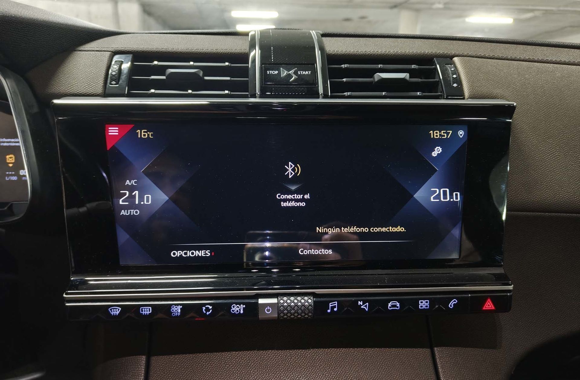 DS DS 7 Crossback PureTech 180 So Chic - foto 26