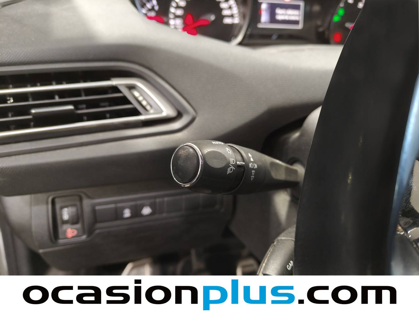 Peugeot 308 Peugeot 308 PureTech 130 Tech Edition (130 CV) seminuevo