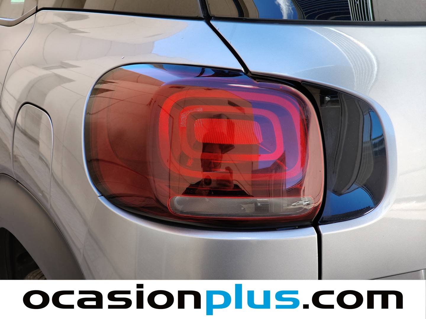 Acabados Citroën C3 Aircross Citroën C3 Aircross BlueHDi 110 S&S Feel Pack (110 CV)