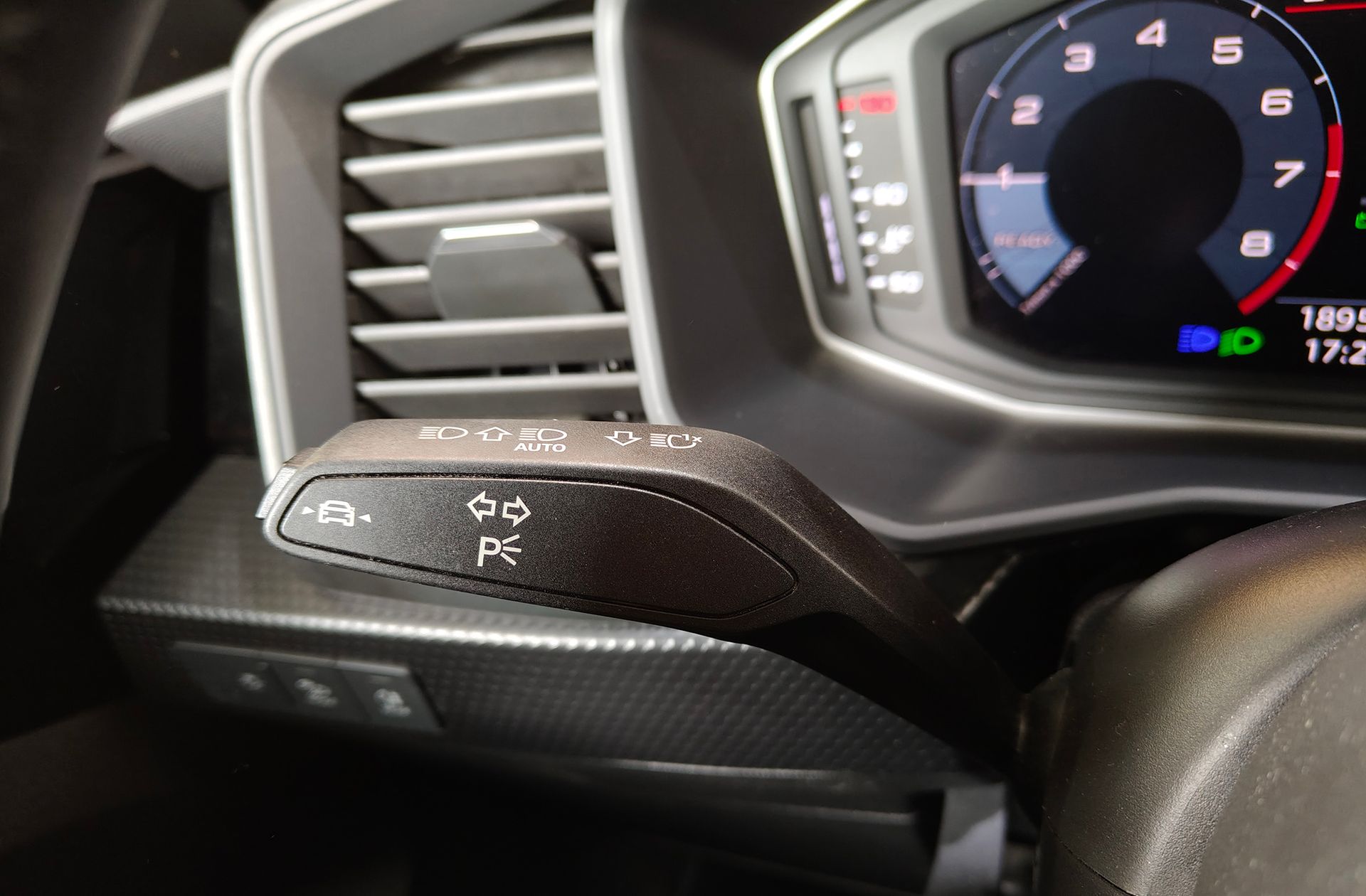 Audi A1 Sportback Sportback Adrenalin 25 TFSI - foto 24