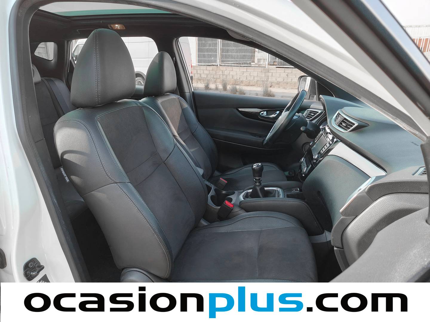 Accesorios del Nissan QASHQAI Nissan Qashqai 1.2 DIG-T N-Vision 4x2 (115 CV)