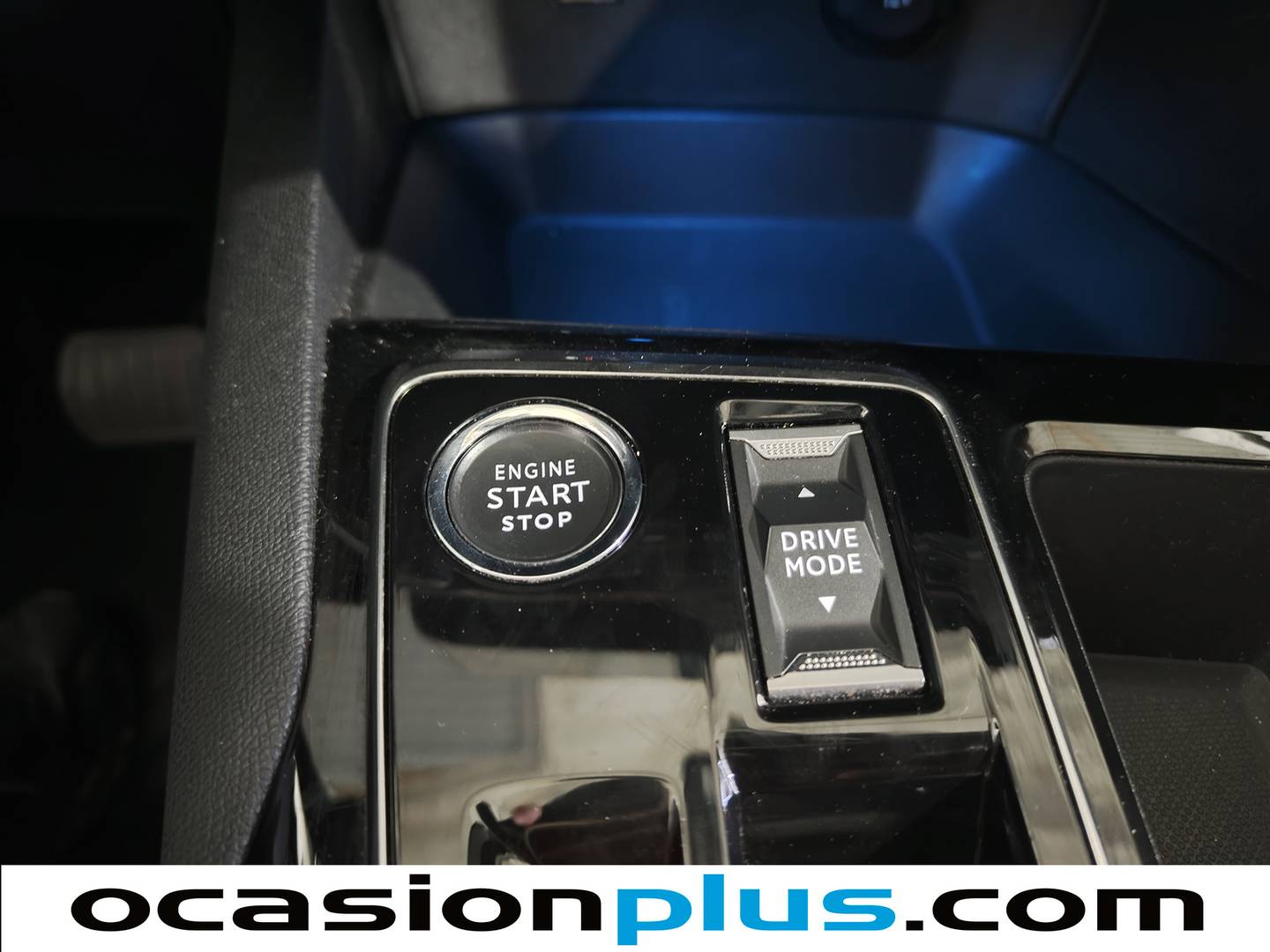 Foto Peugeot 5008 Peugeot 5008 PureTech 130 S&S Allure Pack EAT8 (130 CV) 7 Plazas