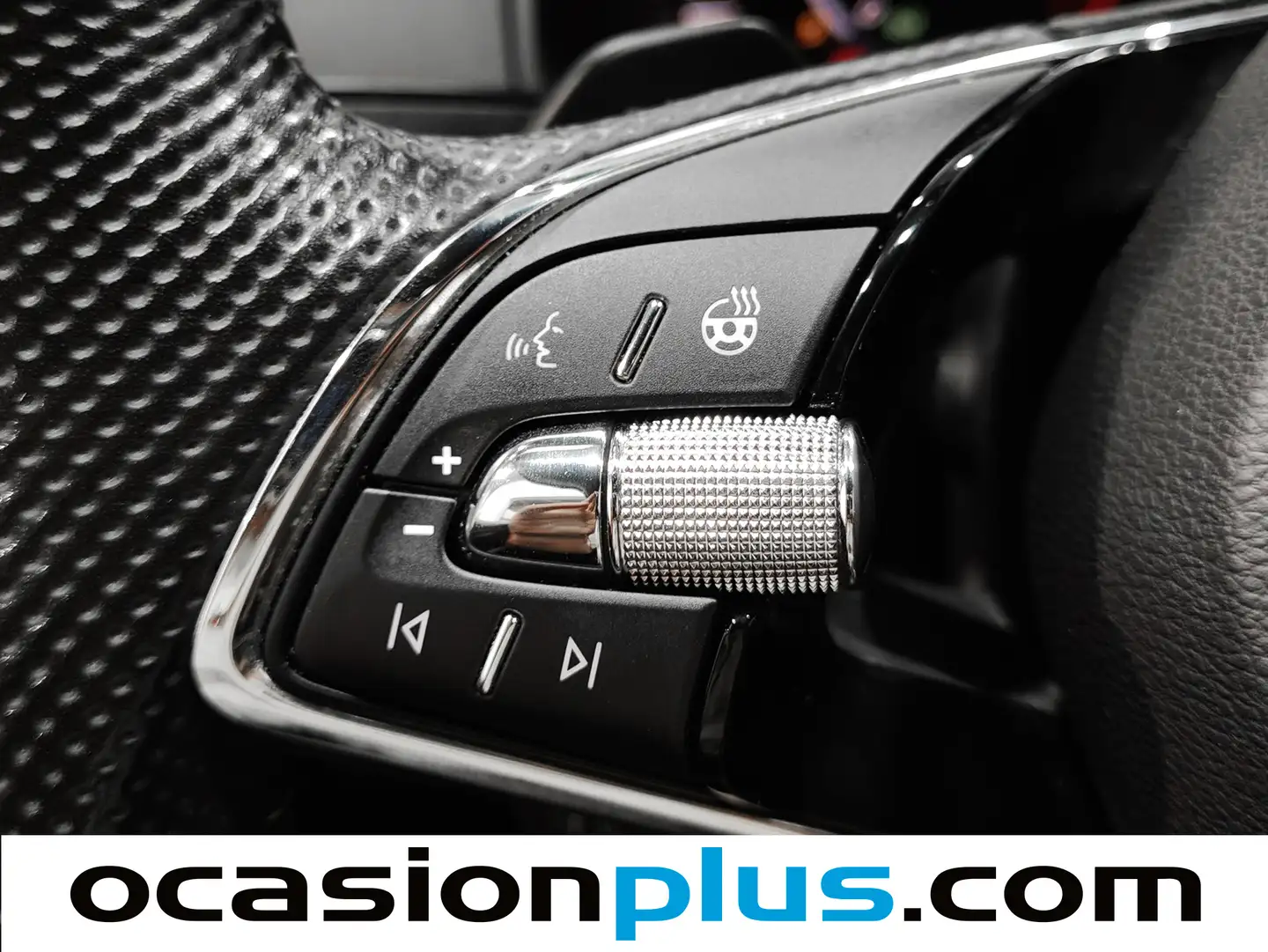 Foto Skoda Karoq Skoda Karoq 1.5 TSI ACT Sportline DSG (150 CV)