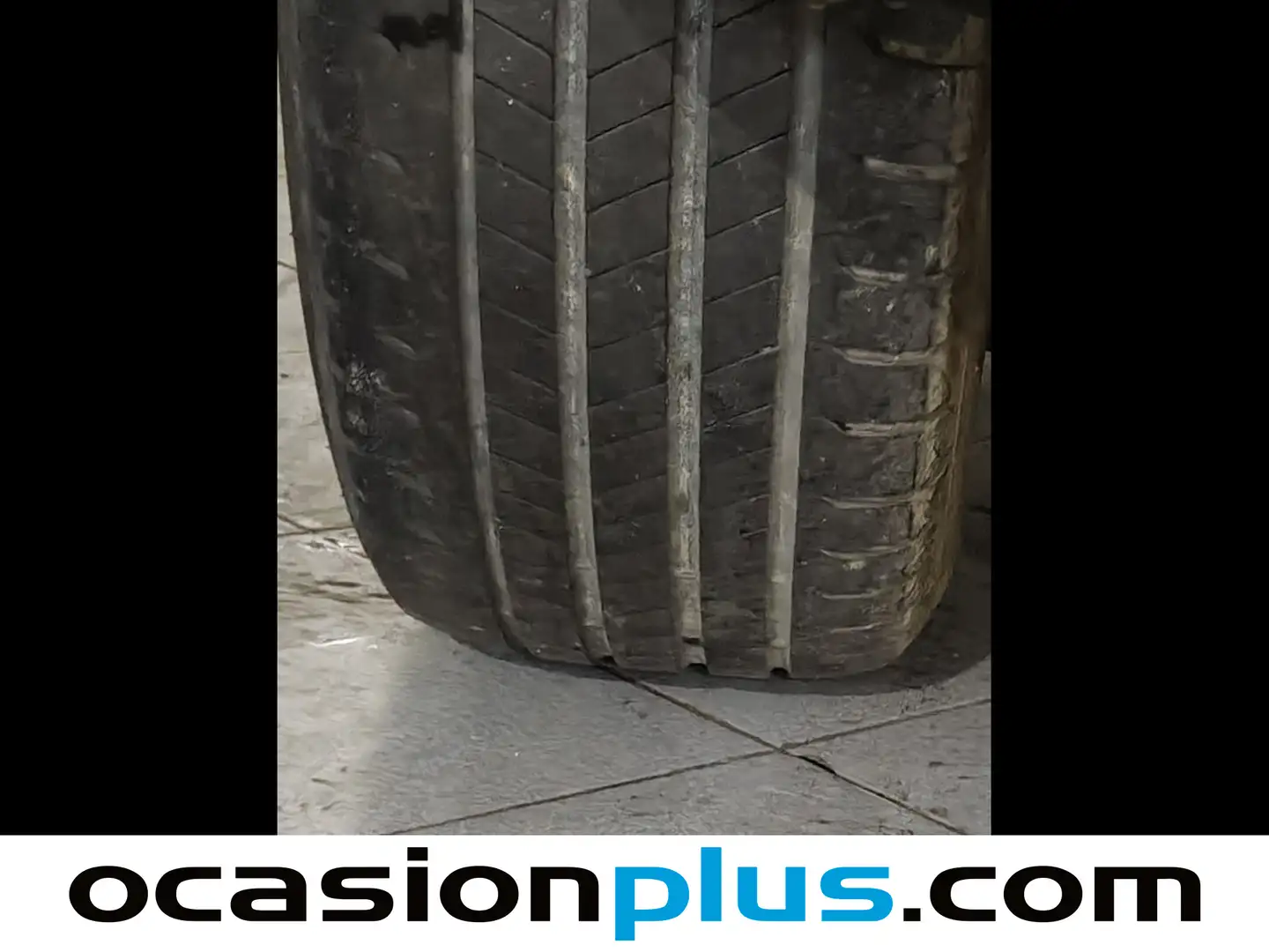 Foto Ford Kuga Ford Kuga 1.5 EcoBlue Trend (120 CV)