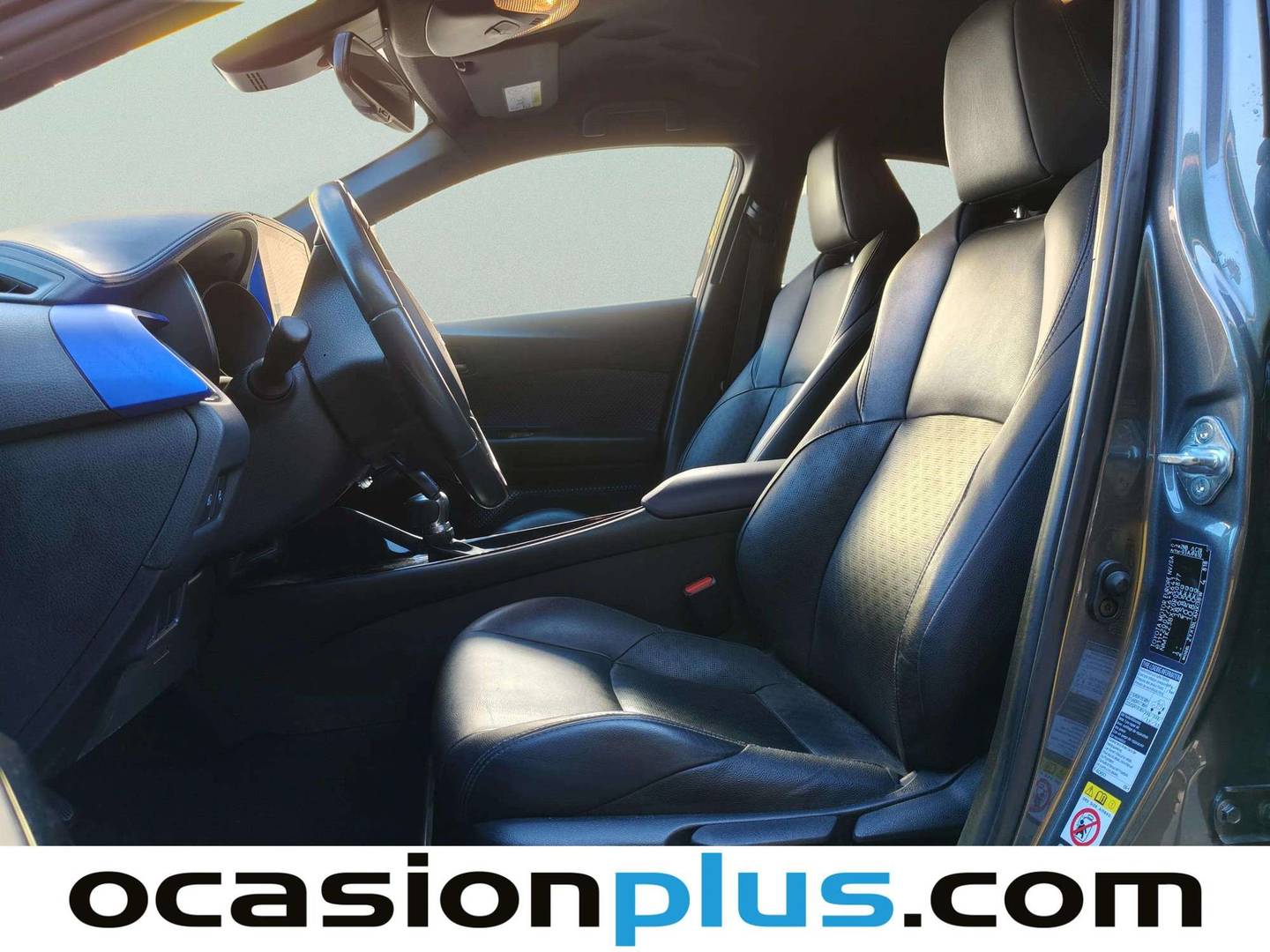 Foto asientos delanteros Toyota C-HR Toyota C-HR 1.8 125H Dynamic Plus (122 CV