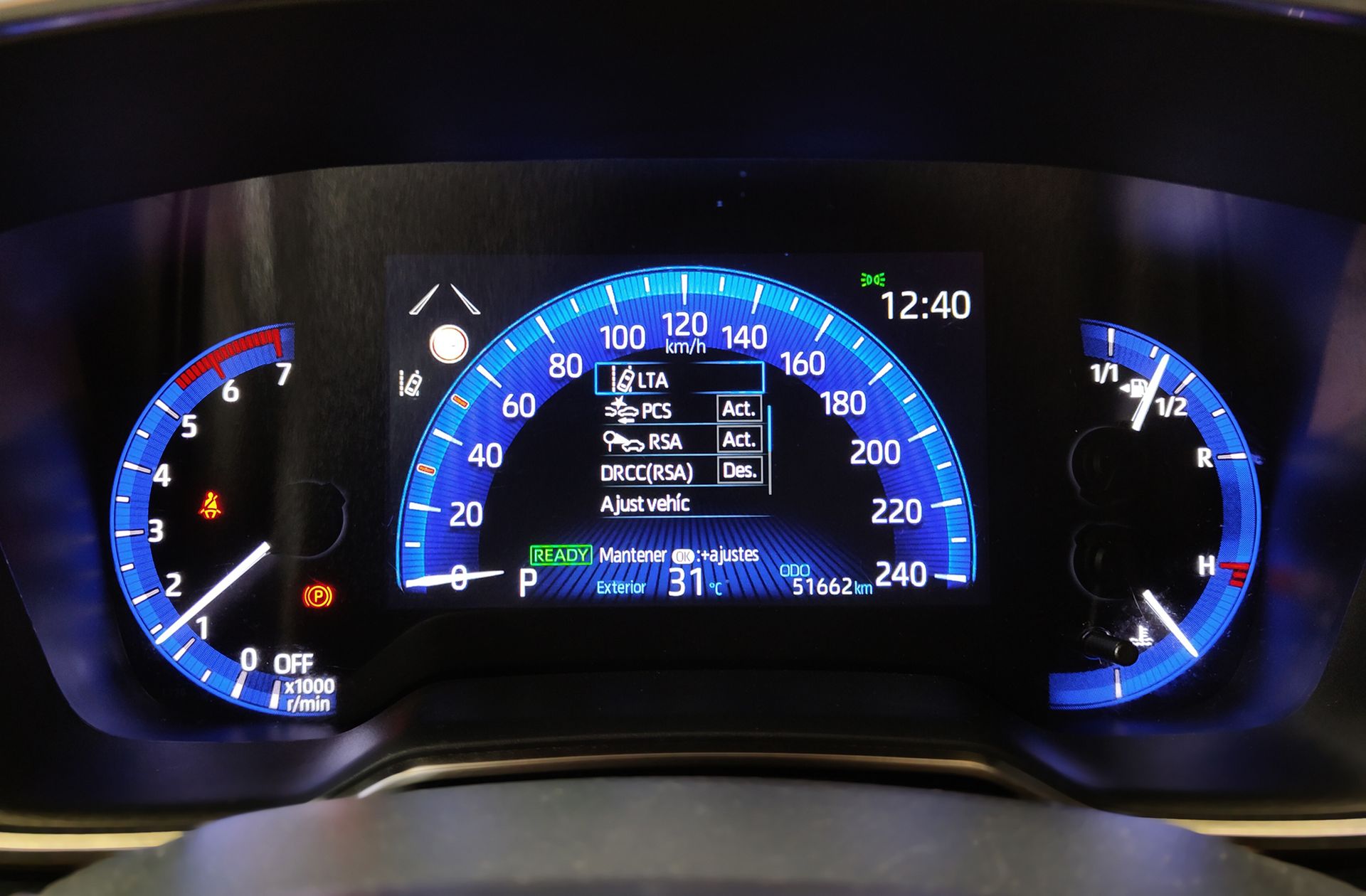 Toyota Corolla Touring Sports 125H Active Tech E-CVT - foto 23