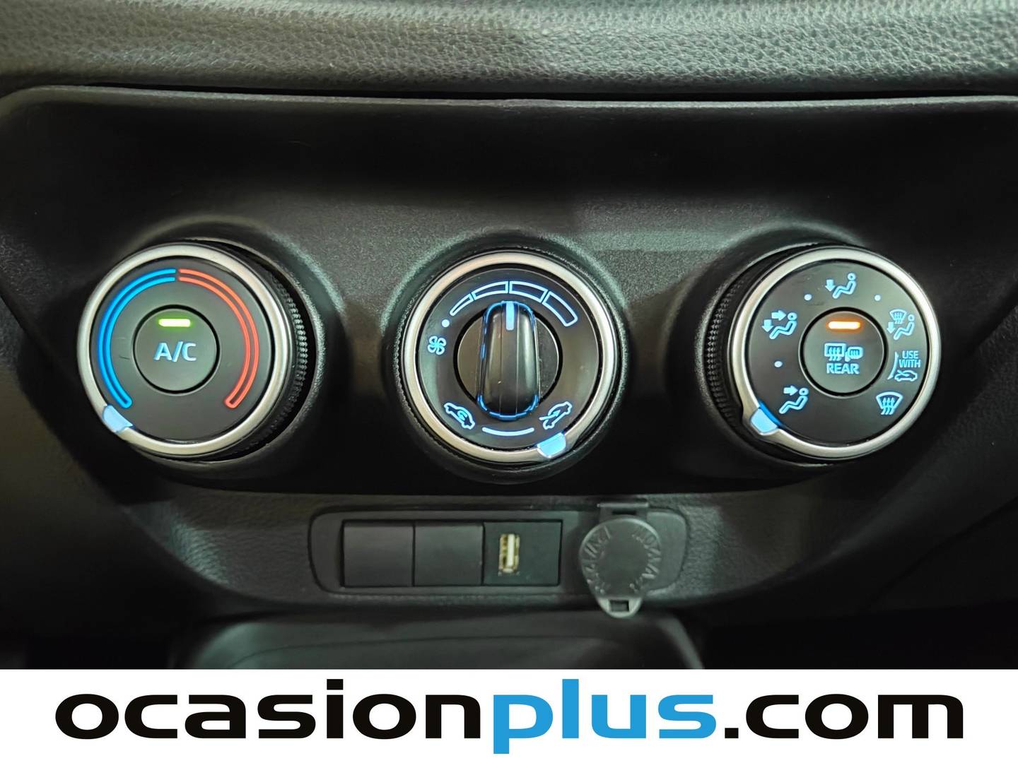 Foto Toyota Aygo X Cross Toyota Aygo X Cross 1.0 VVT-I Play (72 CV)