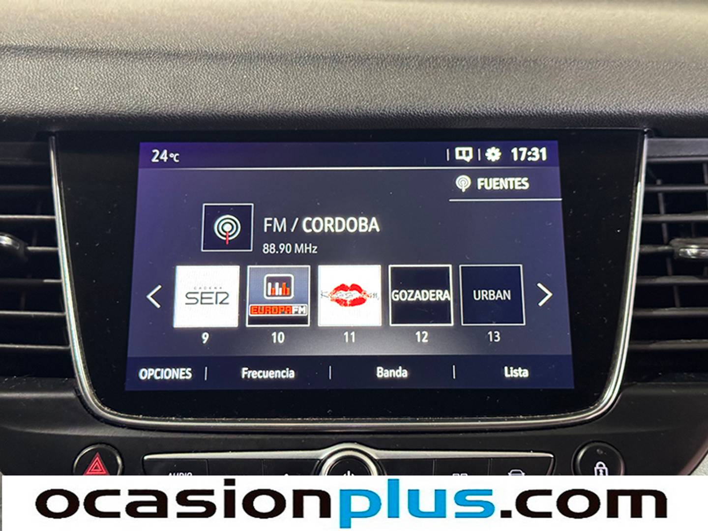 Foto Opel Grandland X Opel Grandland X 1.2 Turbo Selective (130 CV)