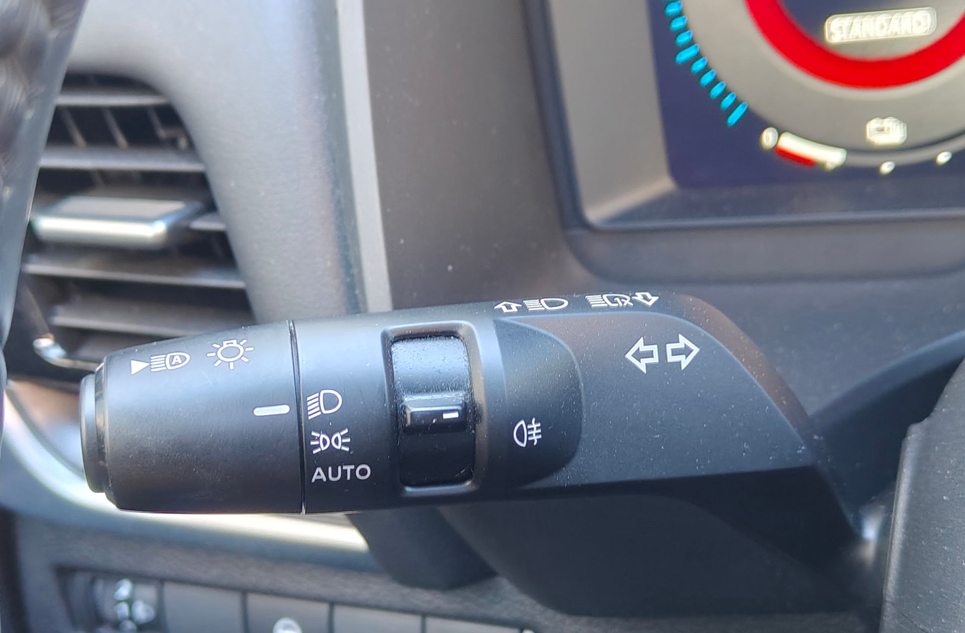 Nissan X-Trail 1.5 e-4ORCE N-Connecta 4x2 7 plazas - foto 35