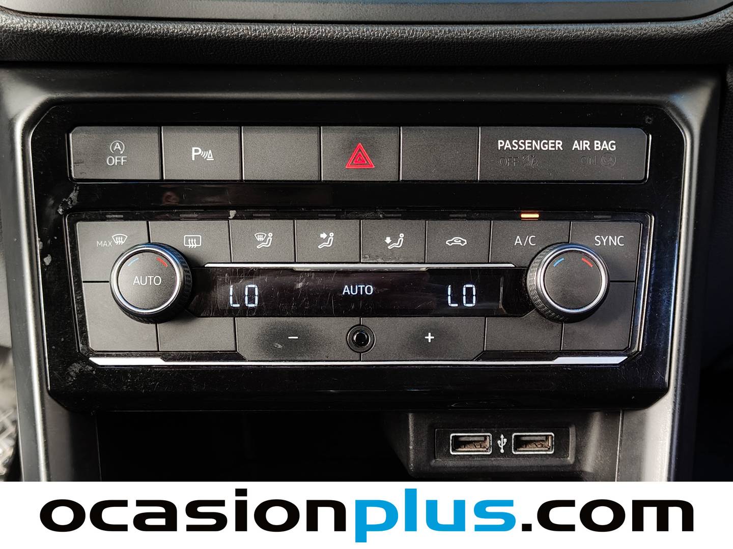 Foto Volkswagen T-Cross Volkswagen T-Cross Advance 1.0 TSI (115 CV) DSG