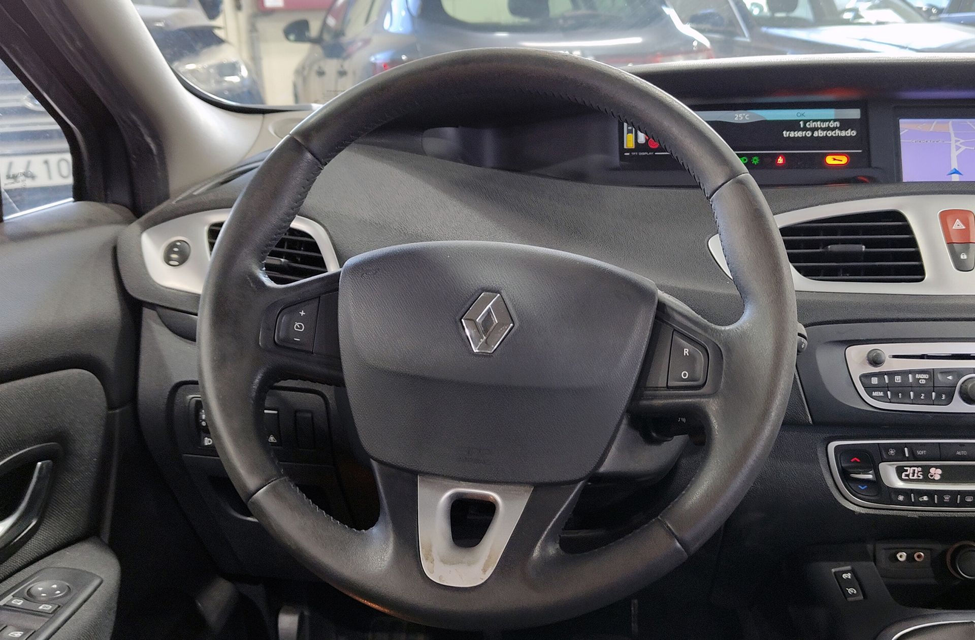 Renault Grand Scénic Dynamique dCi - foto 18