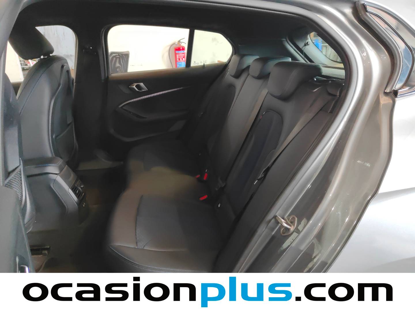 Foto asientos traseros BMW Serie 1 BMW Serie 1 118i (140 CV)