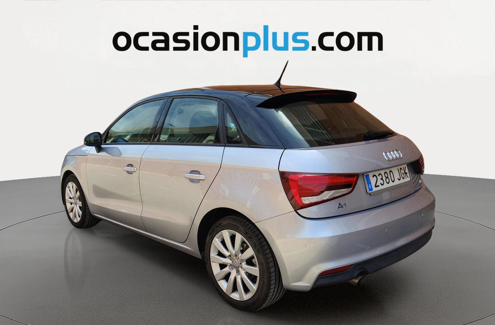 Audi A1 Sportback Attraction 1.6 TDI - foto 4