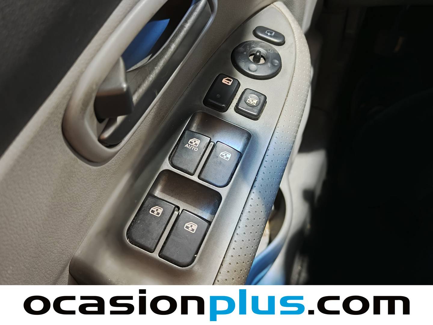 KIA Carens KIA Carens 2.0 CRDI Emotion (140 CV) de ocasión