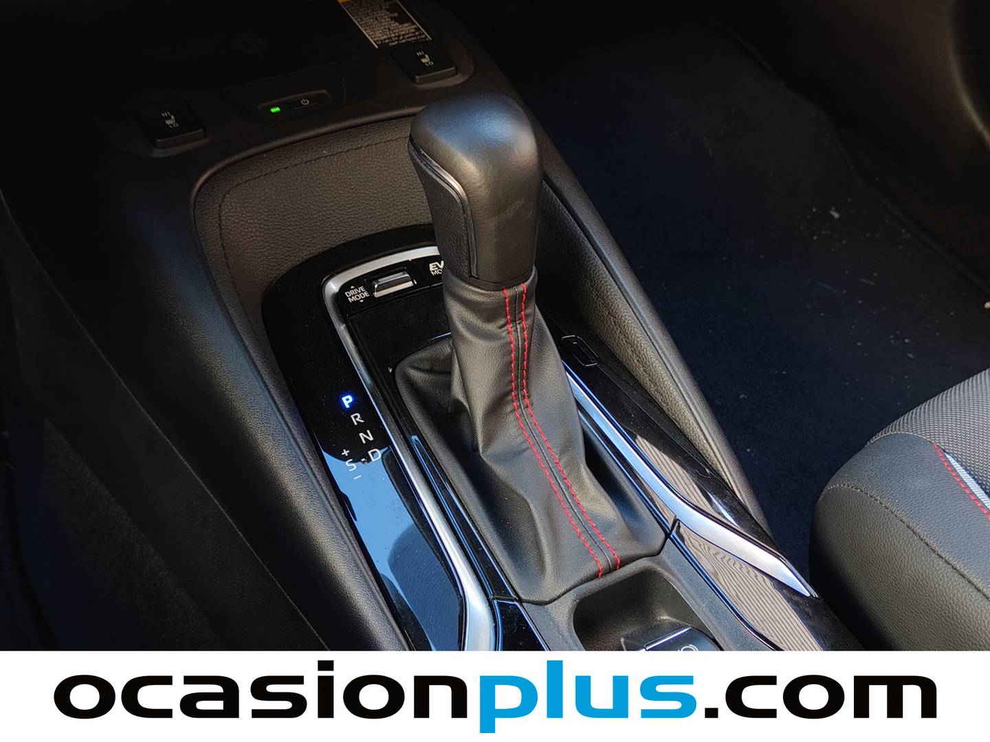 Foto Toyota Corolla Toyota Corolla 180H GR-SPORT E-CVT (184 CV)