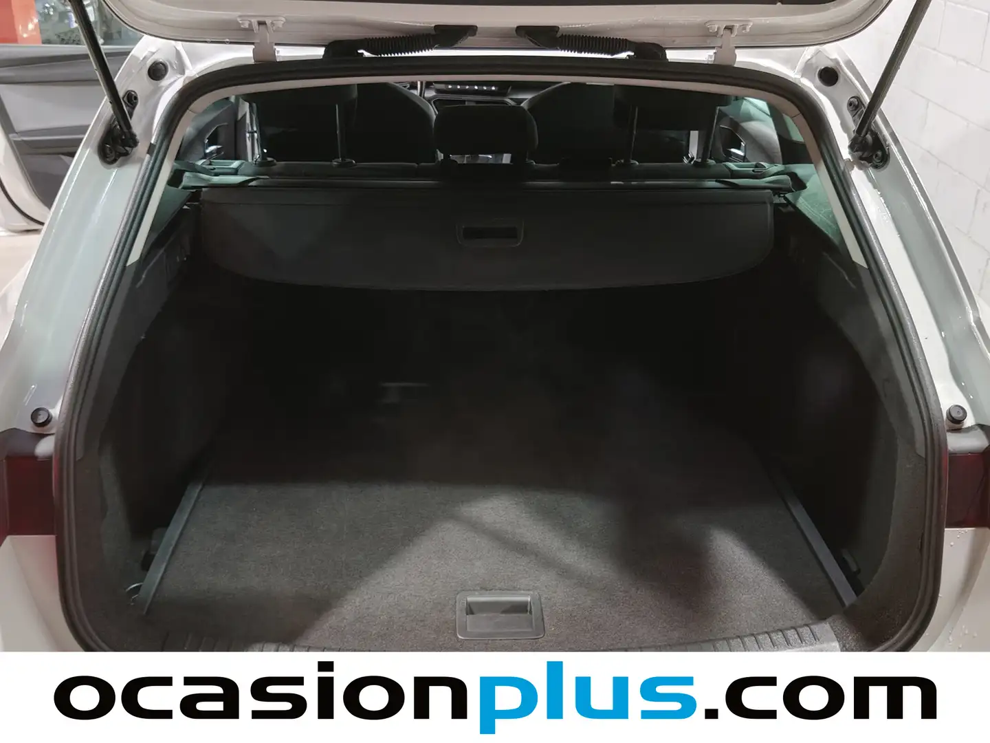 Foto Seat León SEAT León ST SP 1.5 TSI 96kW S&S Style XL