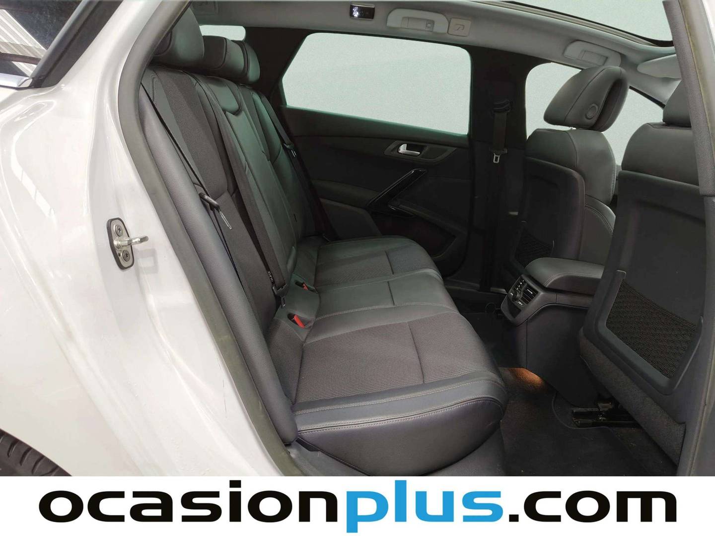 Foto Peugeot 508 Peugeot 508 SW HDI 163 Allure Auto (163 CV)