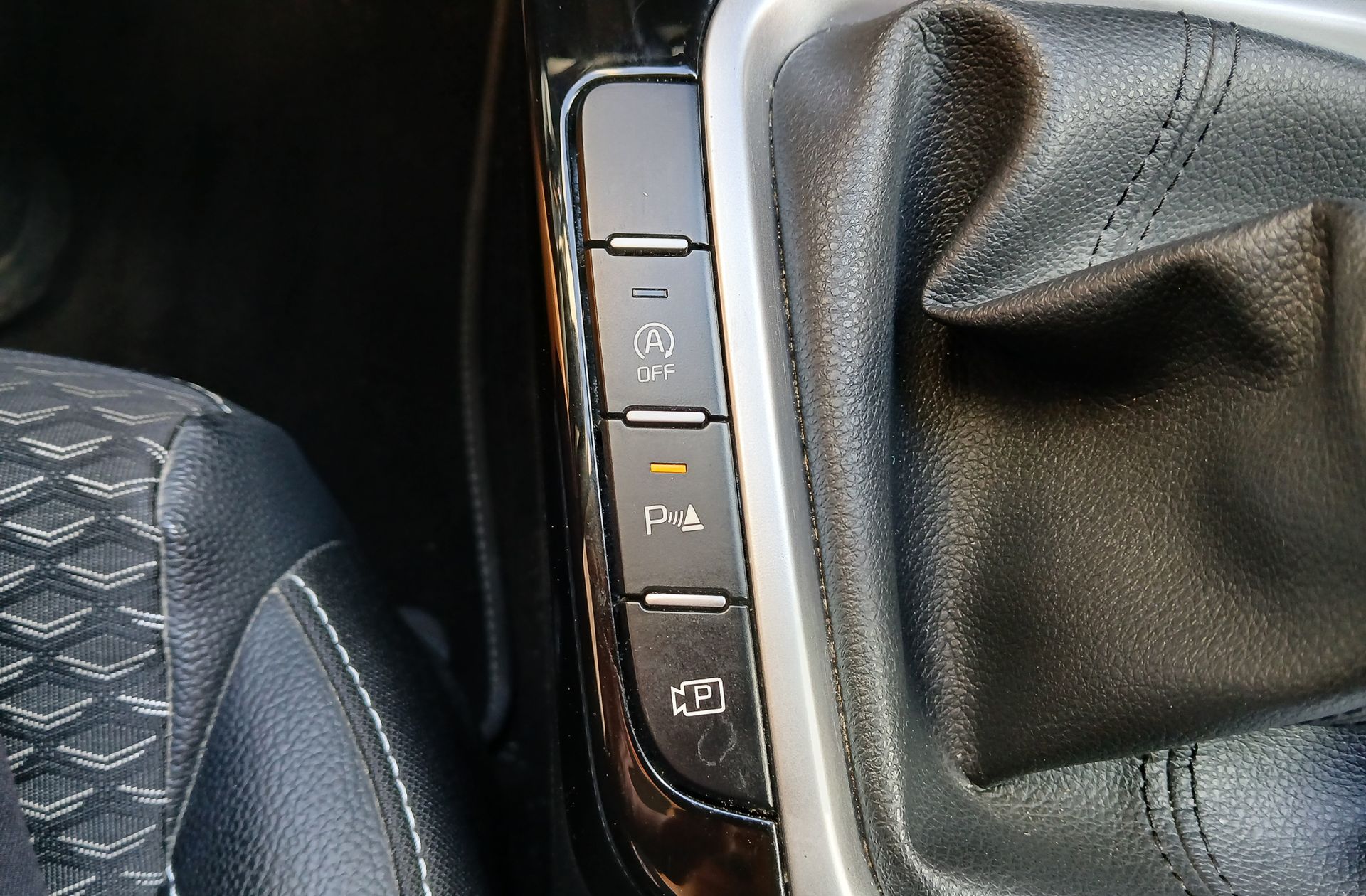 Kia Ceed 1.0 T-GDi Tech - foto 29