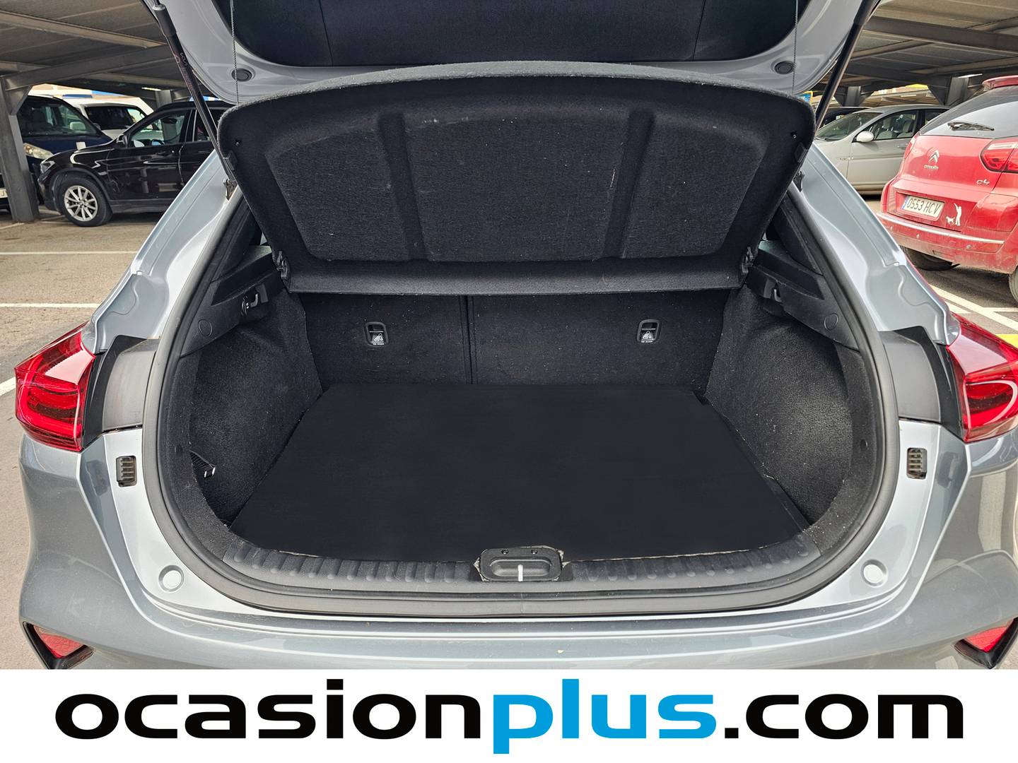 Foto KIA XCeed Kia XCeed 1.0 T-GDi Drive (120 CV)