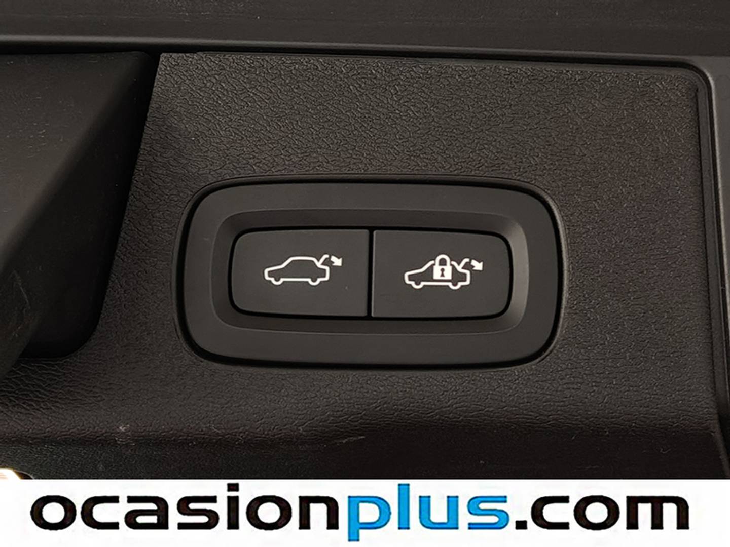 Foto Volvo XC60 Volvo XC60 B4 D R-Design Auto (197 CV)