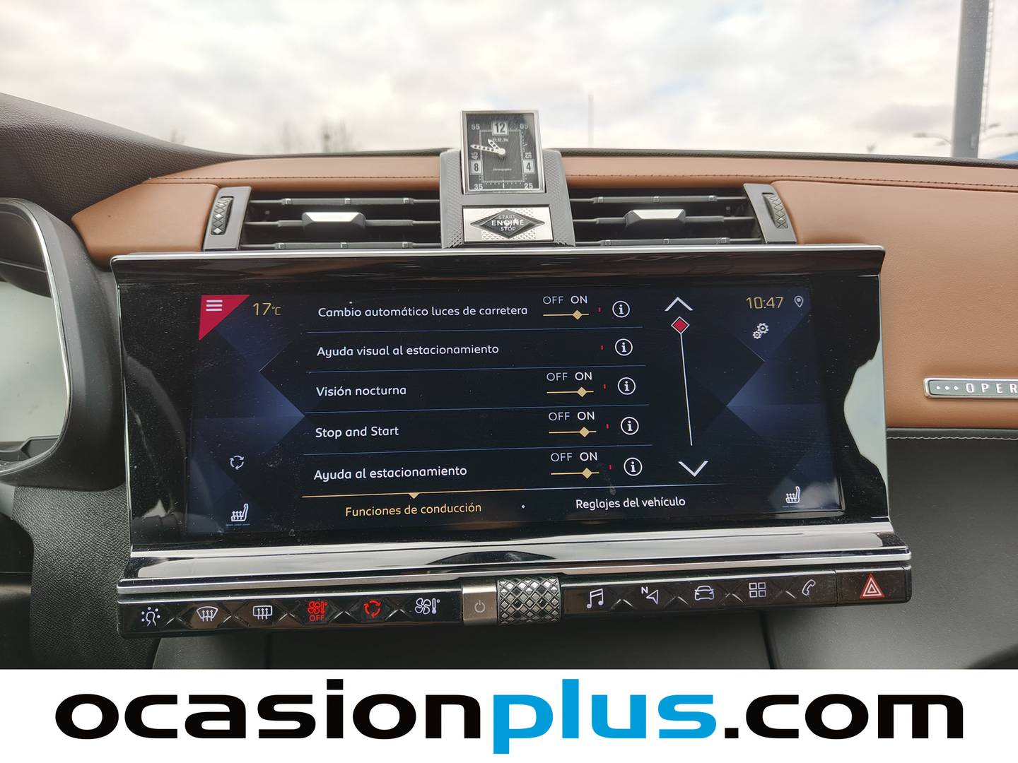 Foto DS DS 7 Crossback DS DS7 Crossback PureTech 180 Grand Chic Auto (180 CV)