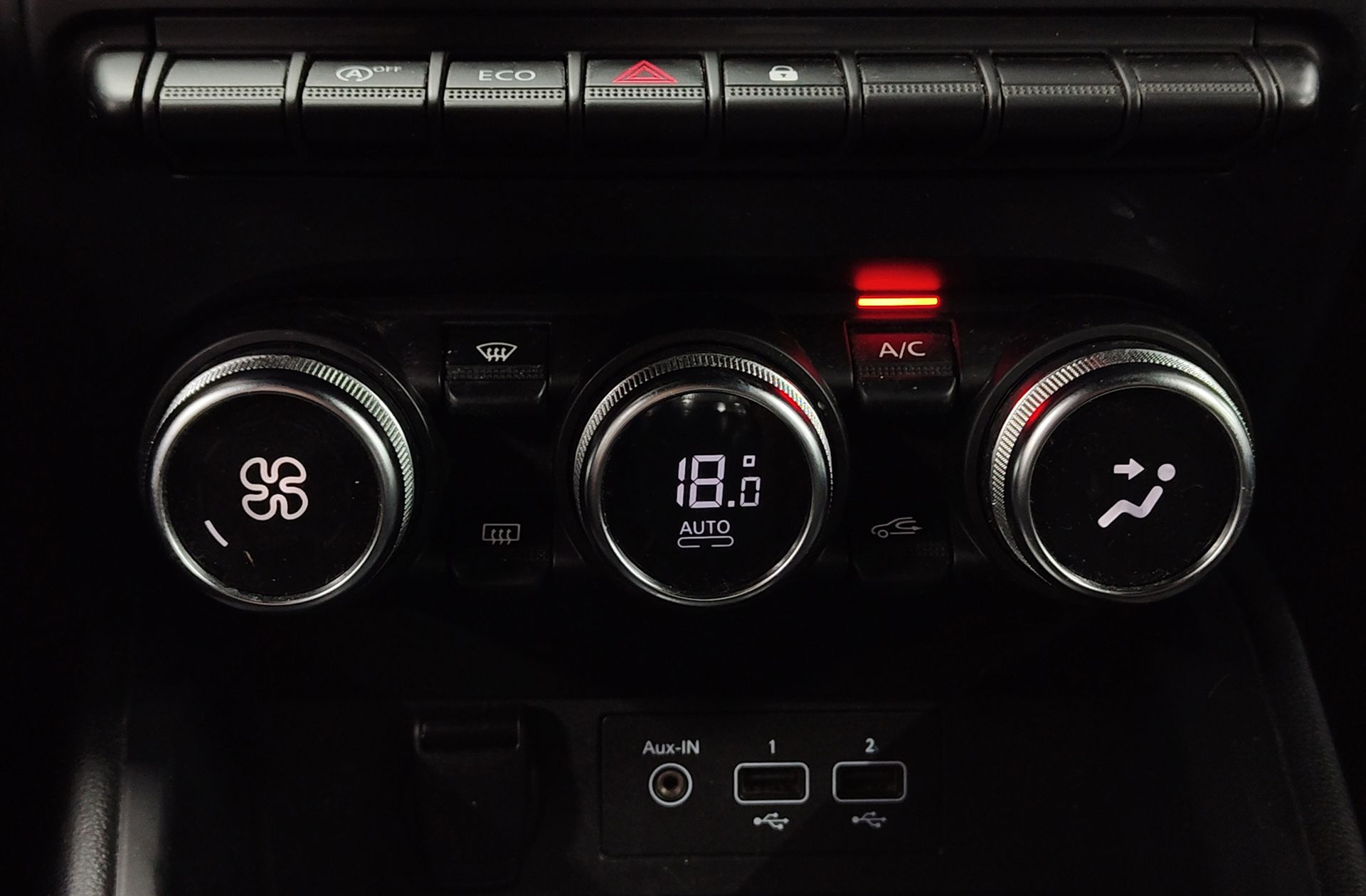 Renault Clio Zen TCe GPF - foto 32
