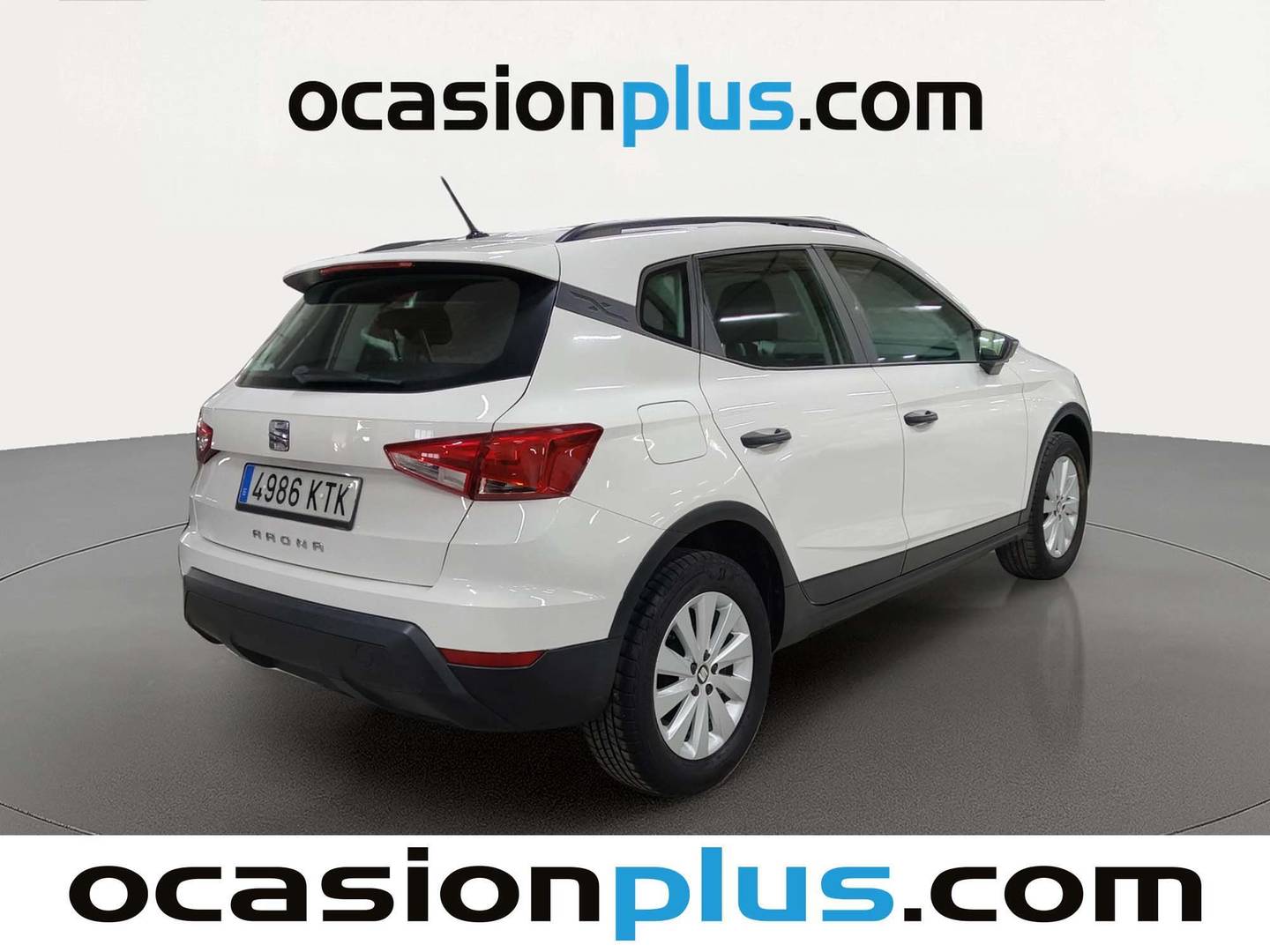 Foto trasera Seat Arona Seat Arona 1.0 TSI Ecomotive Reference Plus (95 CV) izquierda
