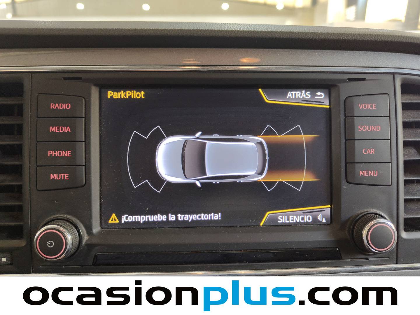 Equipamiento del Seat León Seat León 1.4 TSI S&S FR (125 CV)