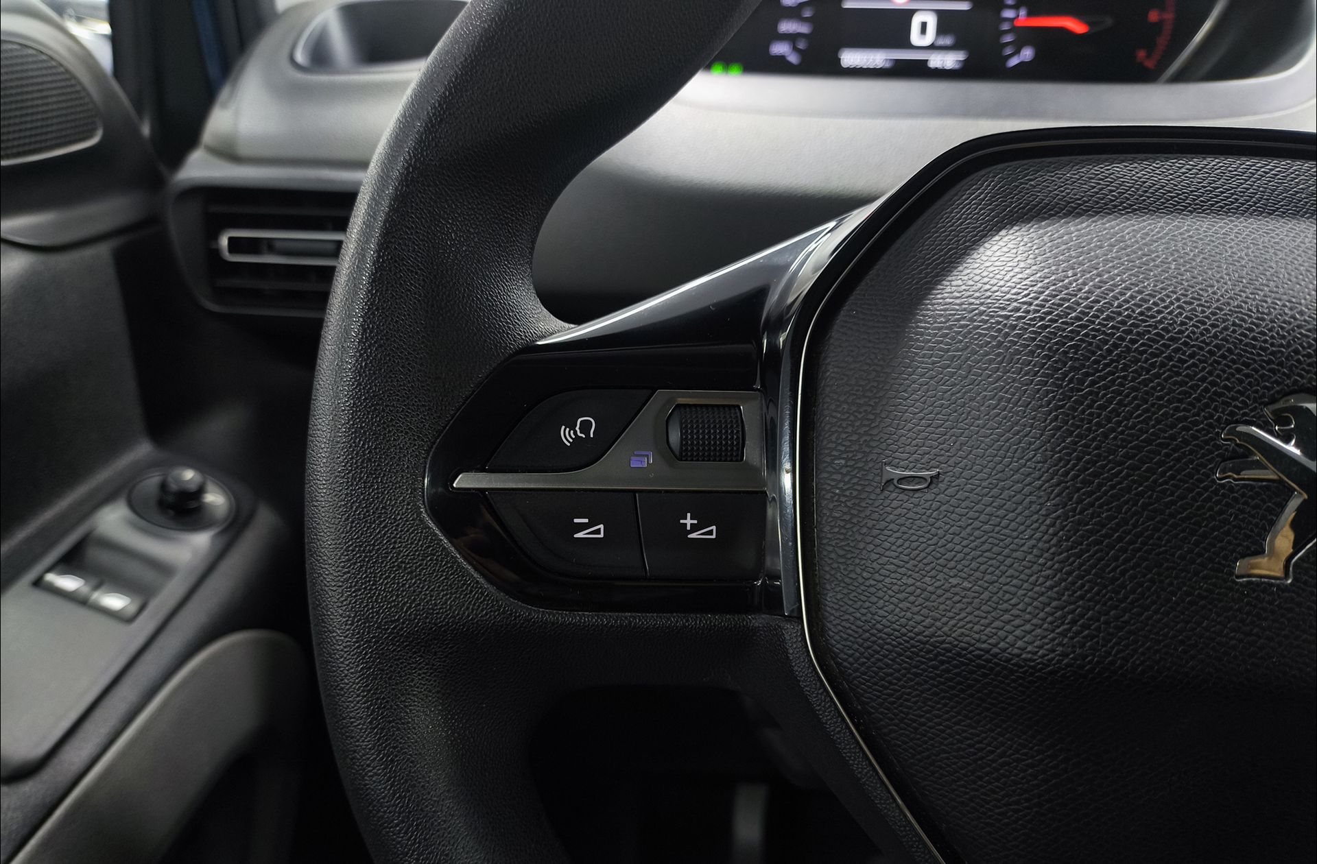 Peugeot Rifter BlueHDi 130 Active Standard - foto 25