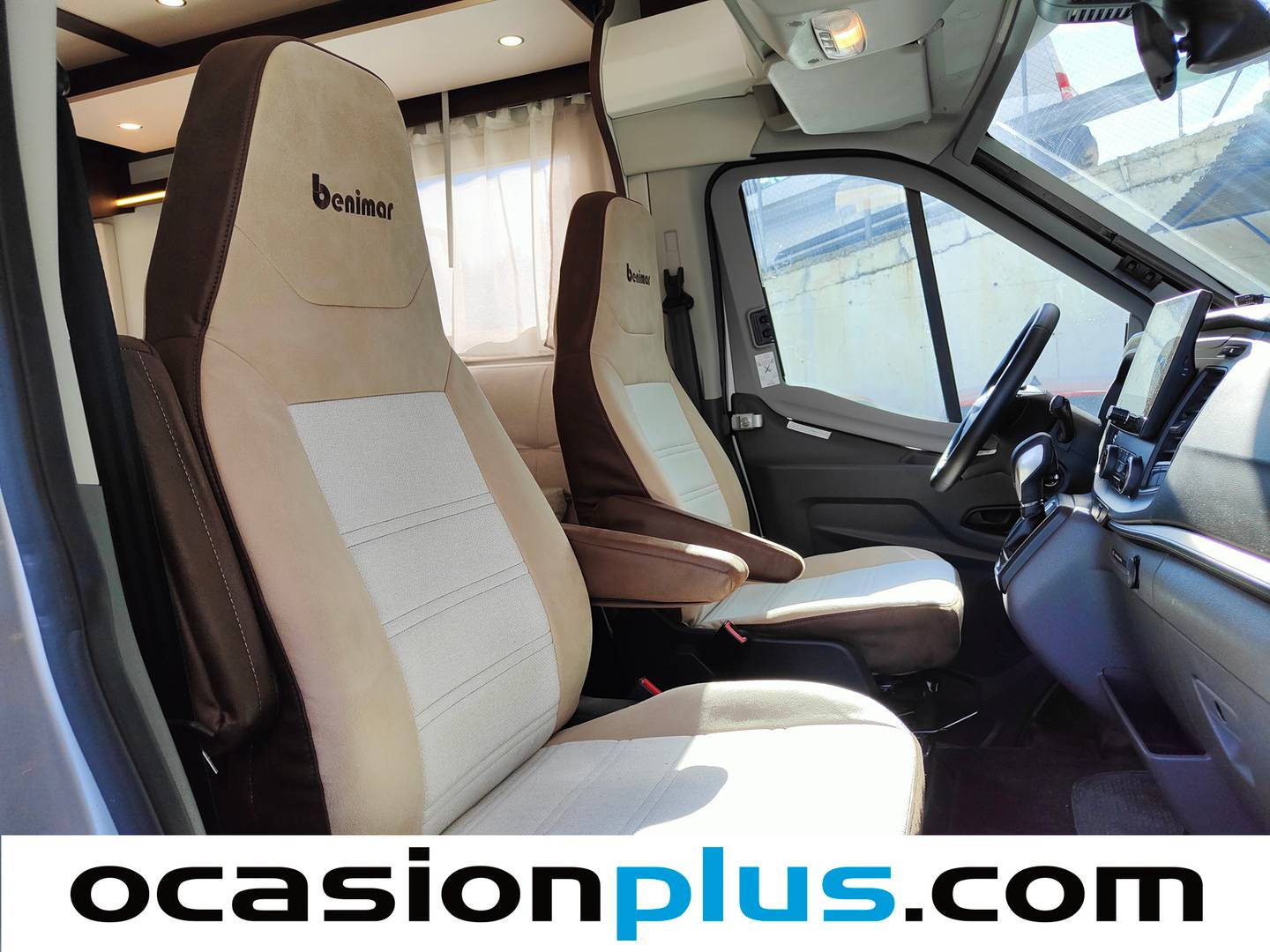 Foto asientos traseros Benimar Tessoro Benimar Tessoro 488 (170CV) 4 Plazas