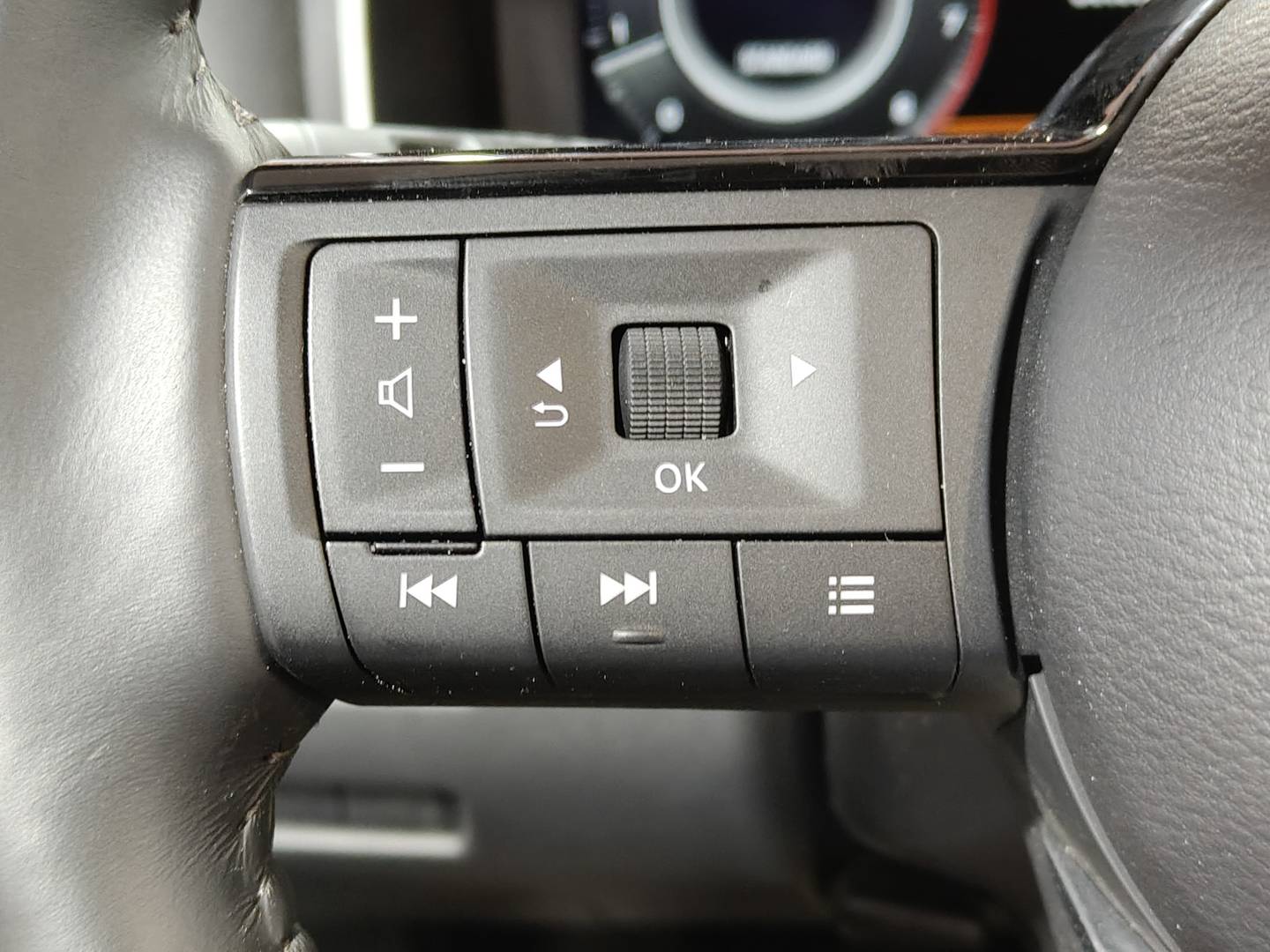 Foto Nissan QASHQAI Nissan Qashqai DIG-T 140 N-Connecta (140 CV)