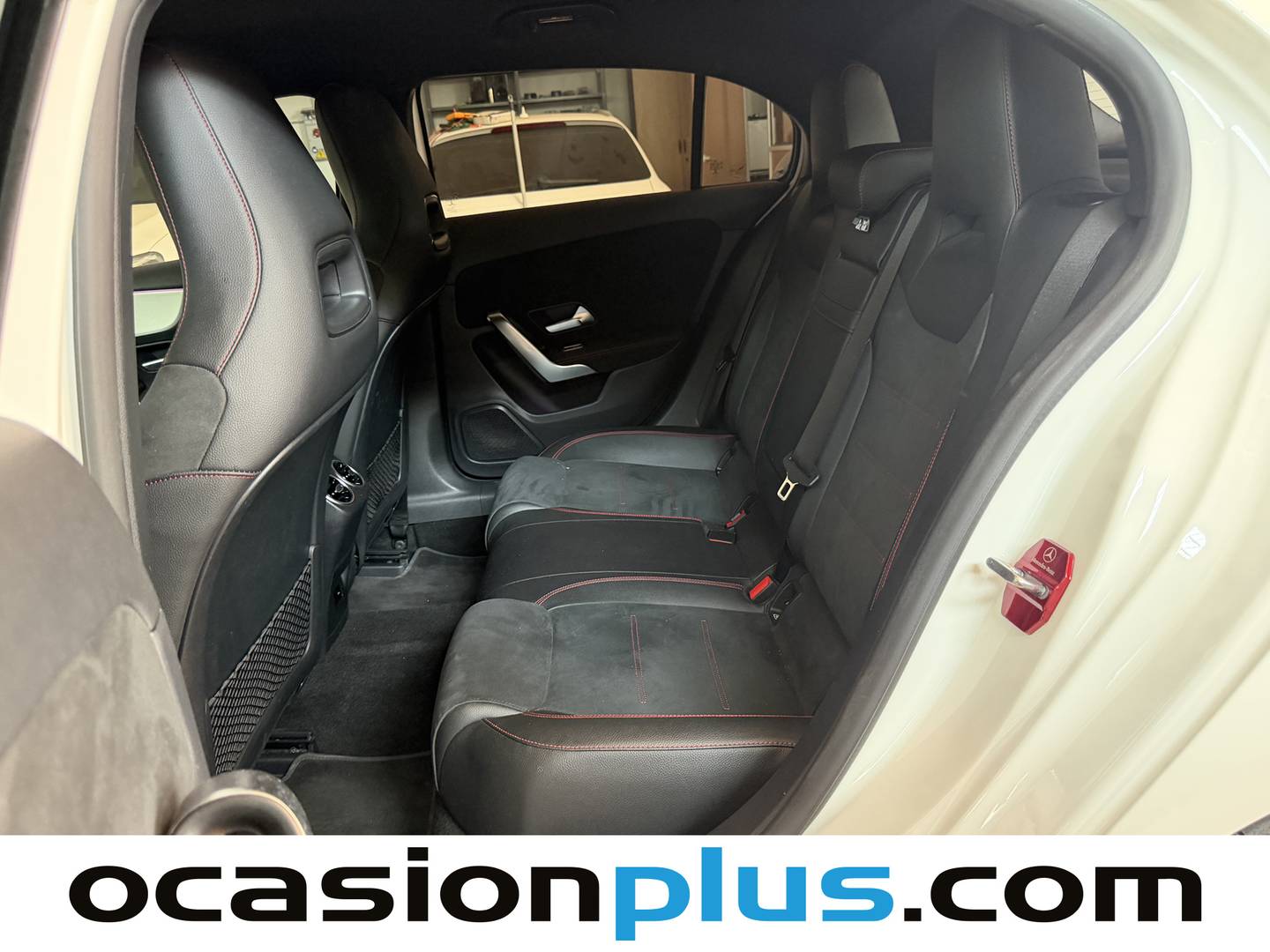 Foto asientos traseros Mercedes Clase A Mercedes Clase A 200 d (150 CV) Pack AMG
