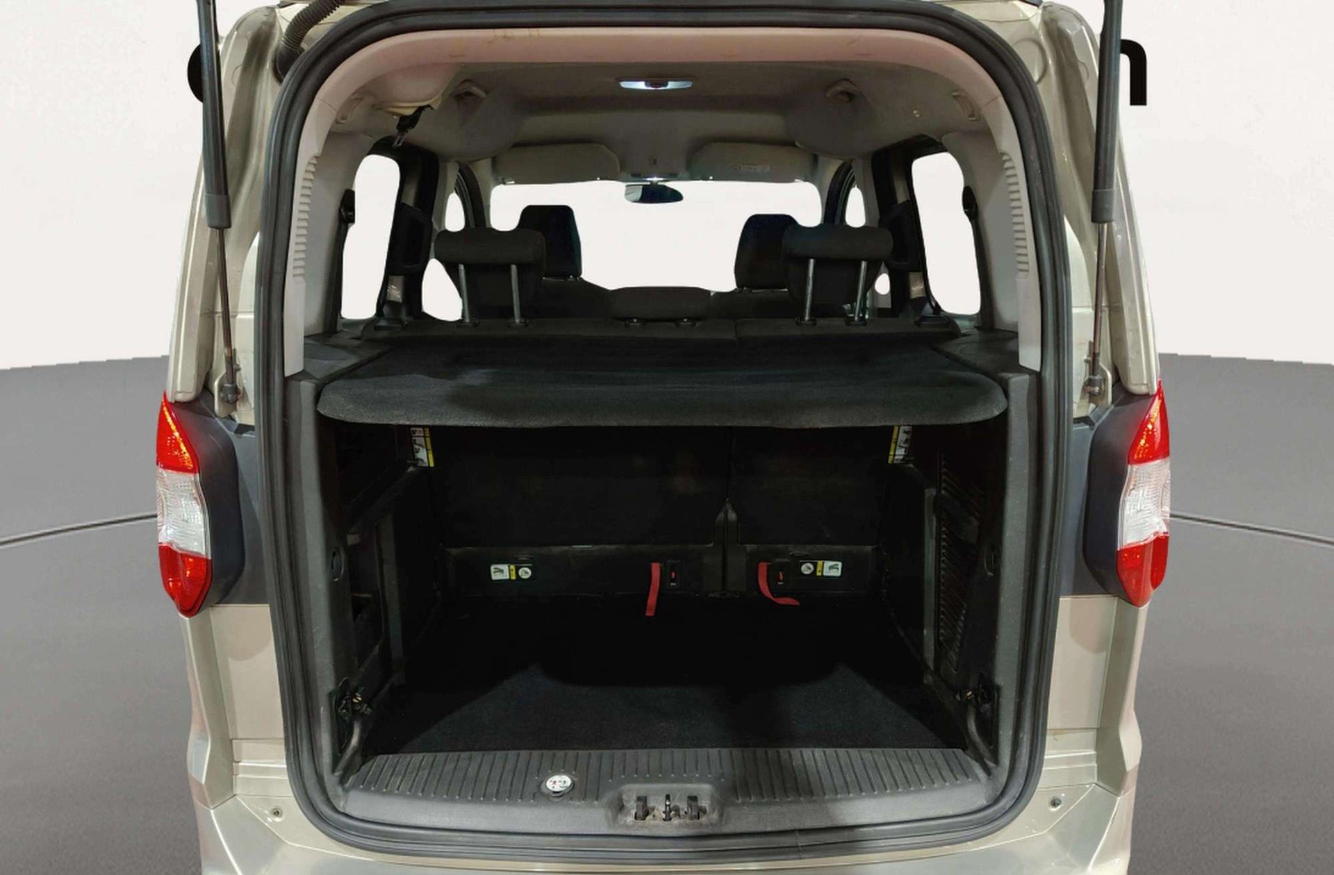 Ford Tourneo Courier 1.0 EcoBoost Ambiente - foto 12